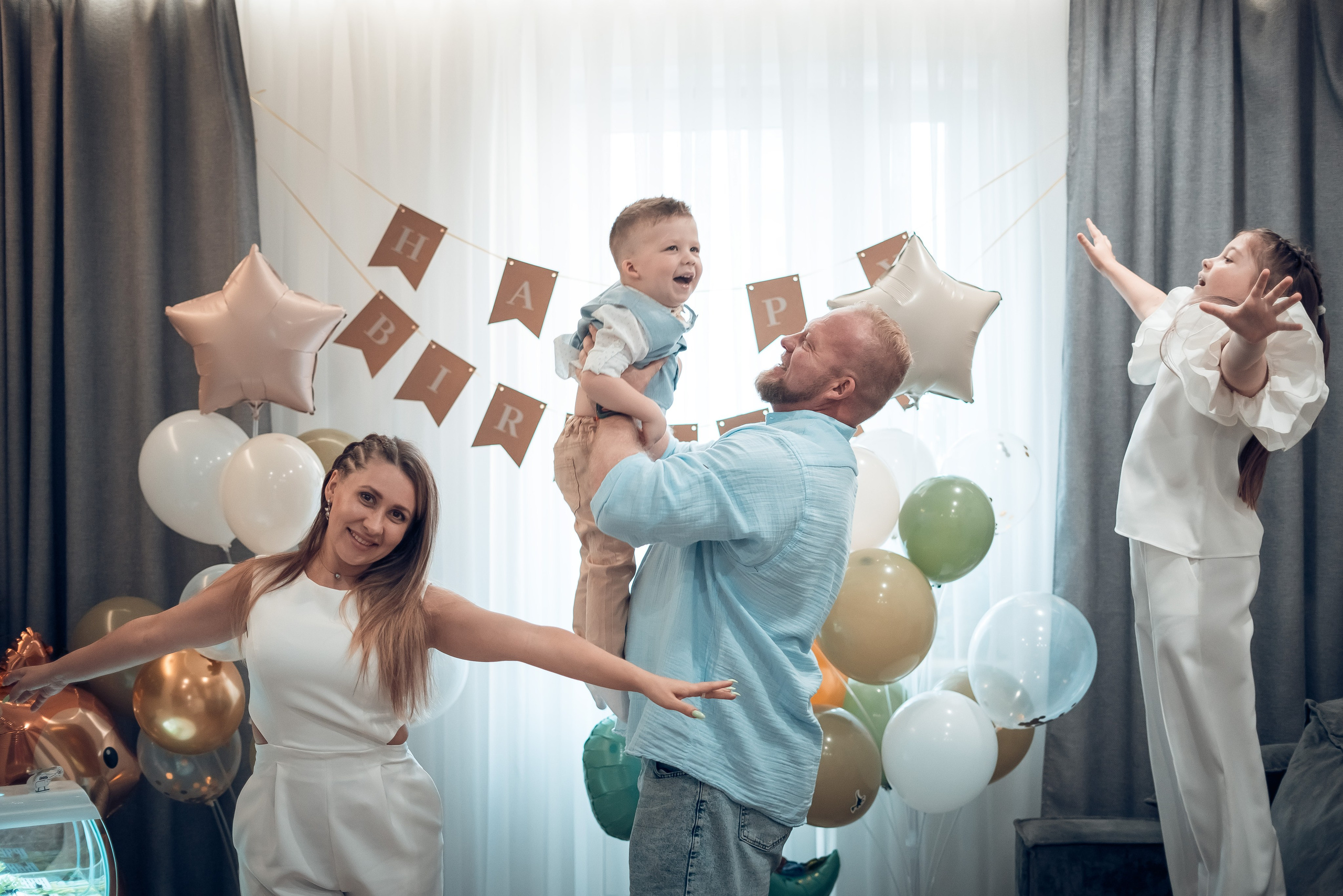 Дэвиду 3 годика