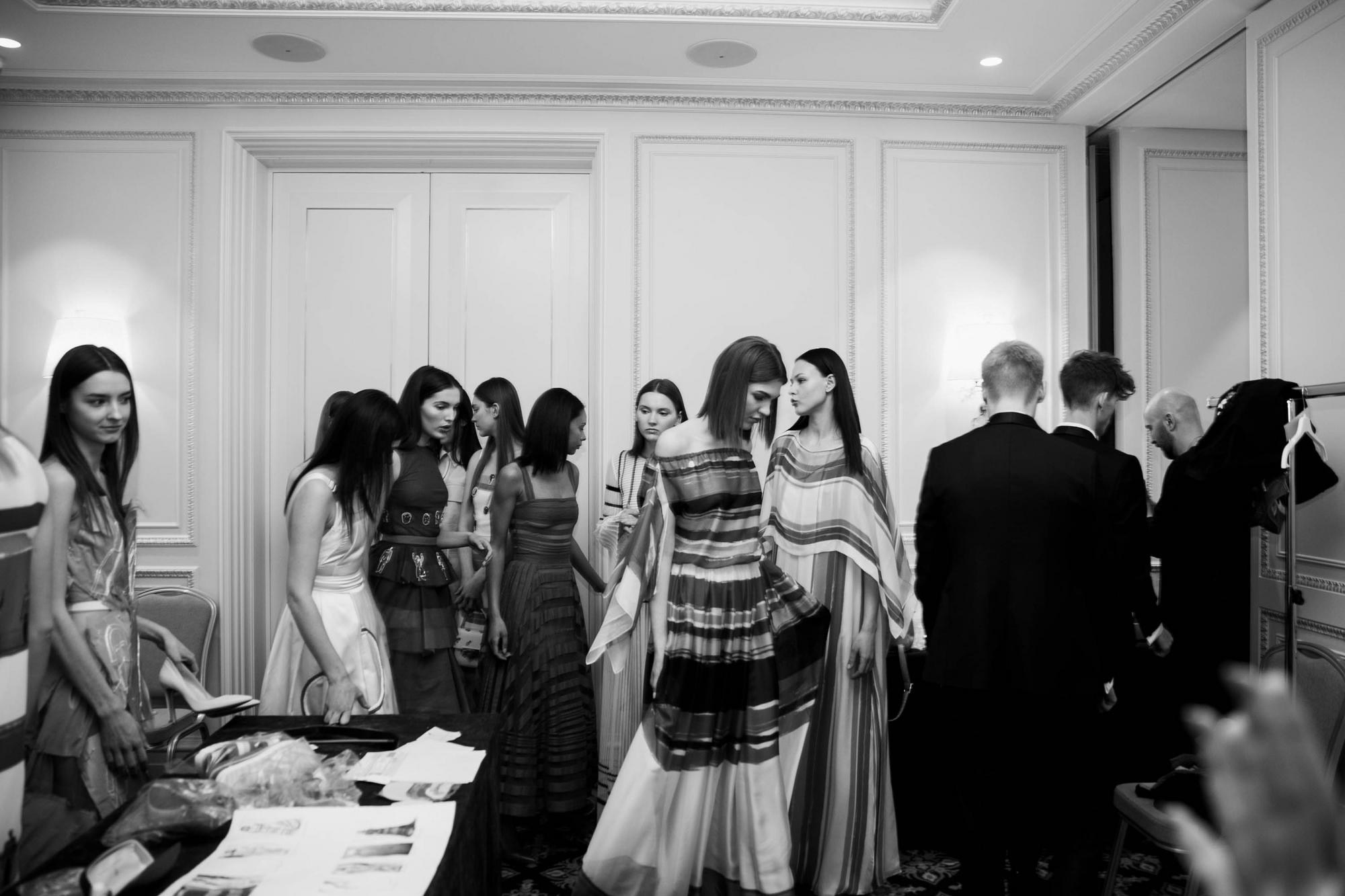 ВАЛЕНТИН ЮДАШКИН. Prêt-a-porter SS2018 SUPREMUS. Backstage. Свадебный фотограф в Санкт‑Петербурге Елена Пчельникова