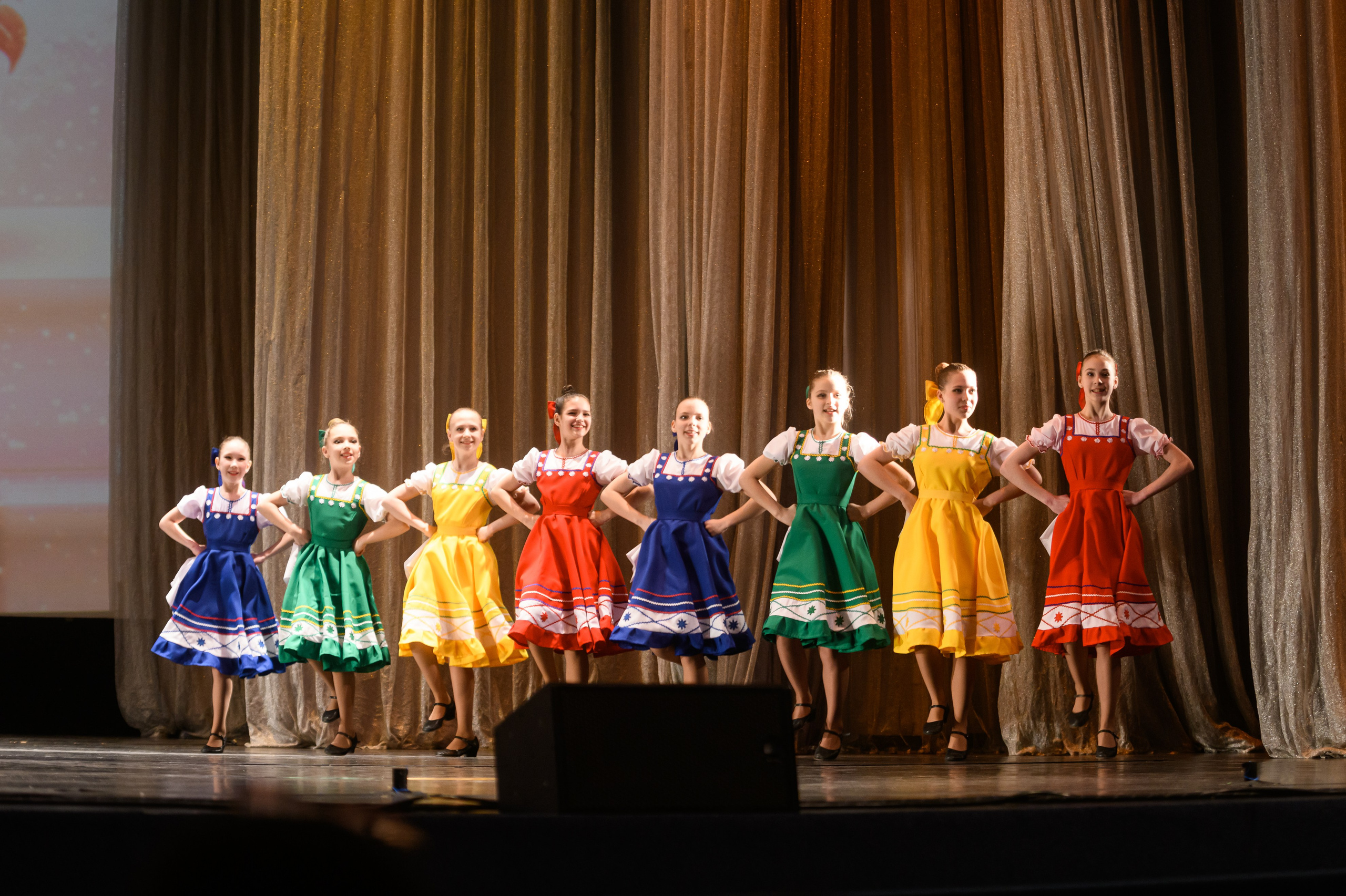 23 апреля, часть 1, БКЗ Октябрьский, г. Санкт-Петербург. Золотое яблочко