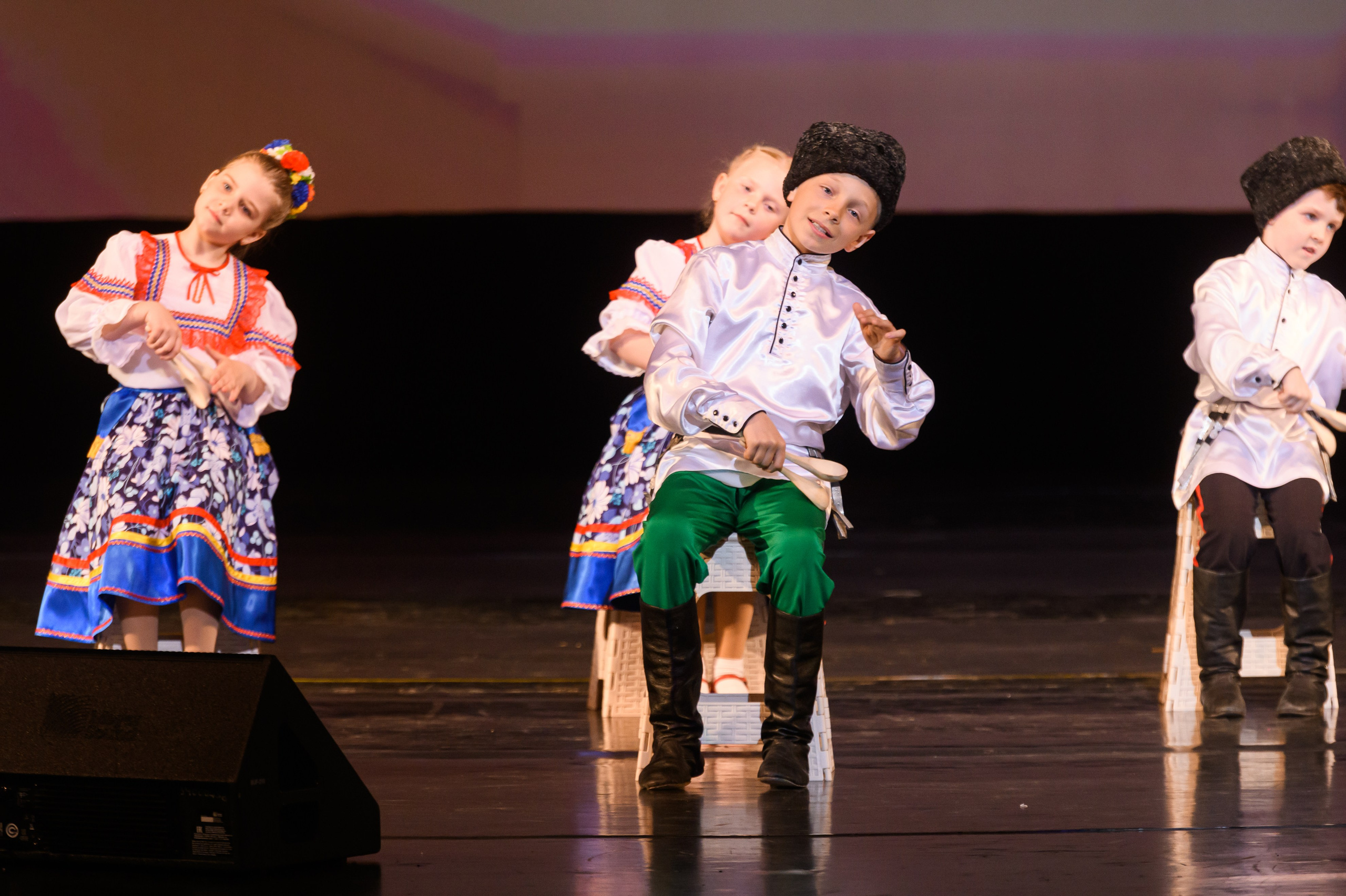 23 апреля, часть 1, БКЗ Октябрьский, г. Санкт-Петербург. Золотое яблочко