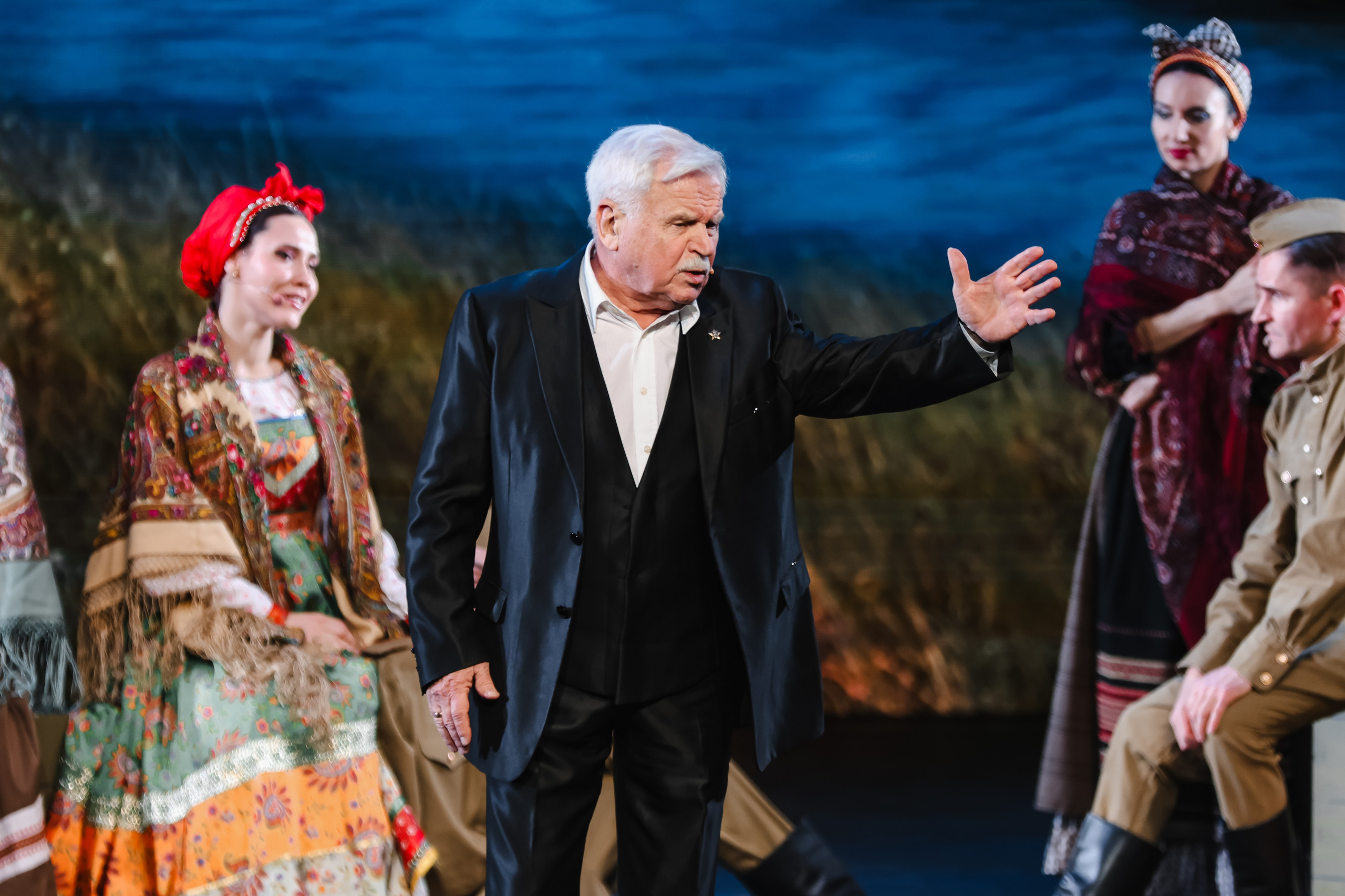 Василий Теркин, театр «Русская песня». Фотограф Ольга Махалова — Санкт-Петербург, Москва, Нижний Новгород