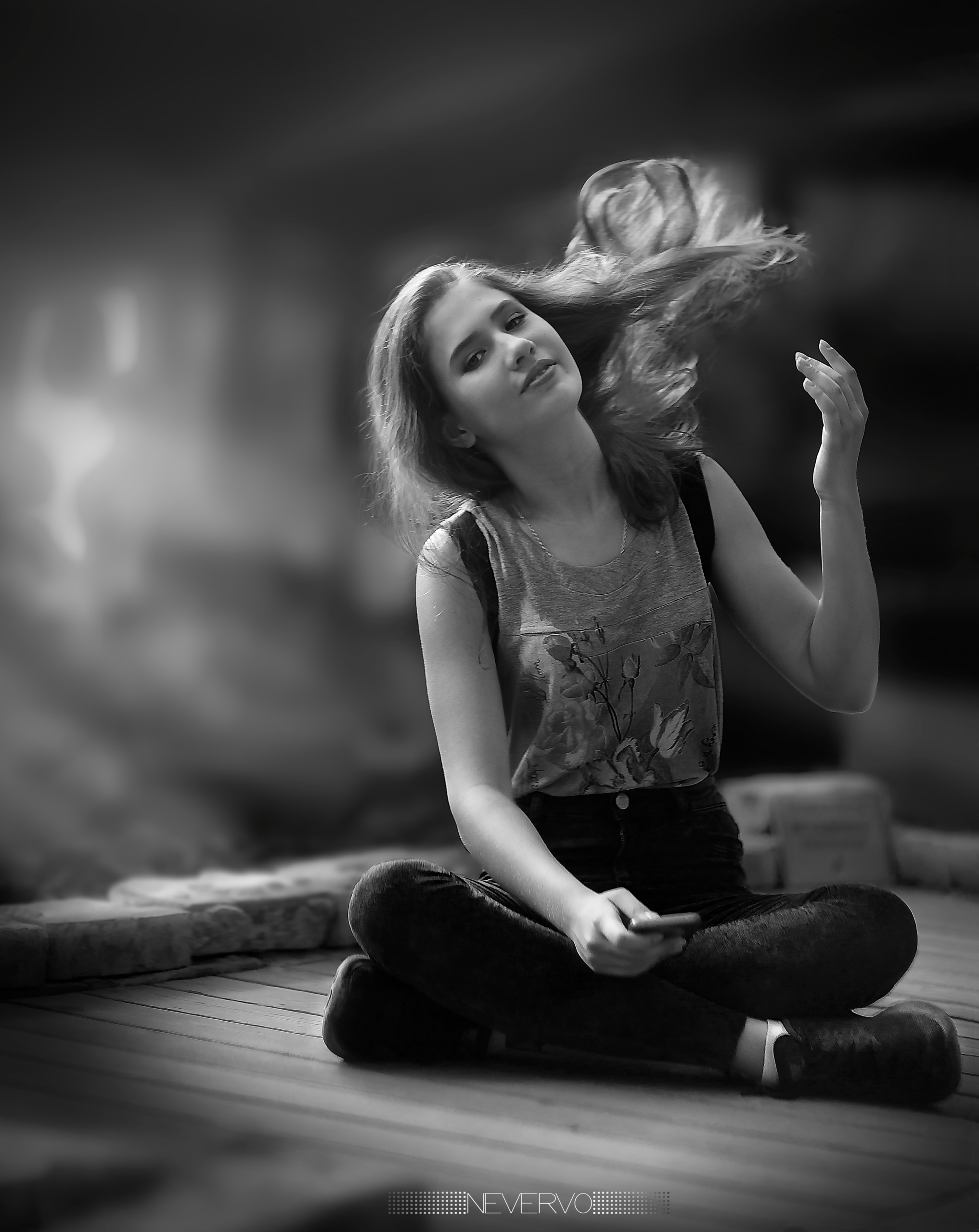 Черно-белая фотосъемка. B&W съемка в Москве. ЧБ фотограф Олег Голишник. Арт-фотограф Олег Голишников. Творческая мастерская