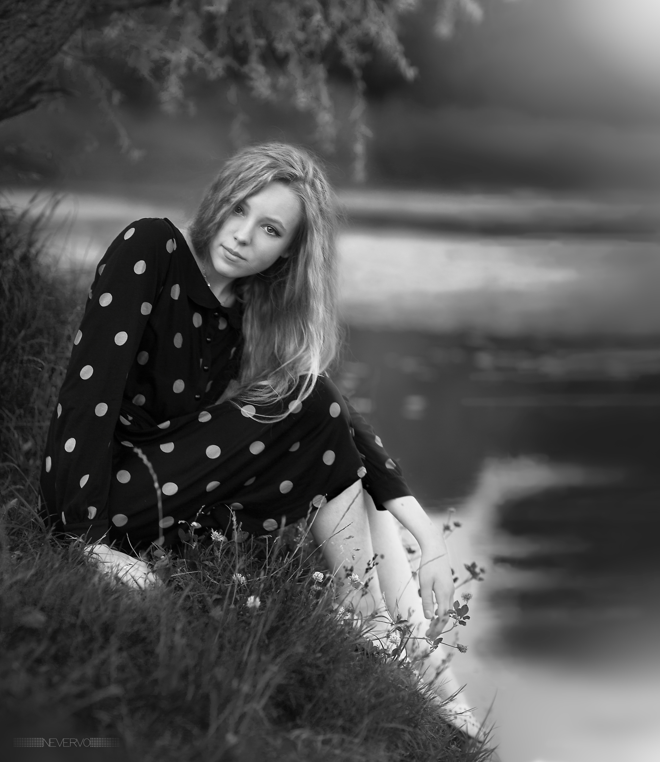 Черно-белая фотосъемка. B&W съемка в Москве. ЧБ фотограф Олег Голишник. Арт-фотограф Олег Голишников. Творческая мастерская