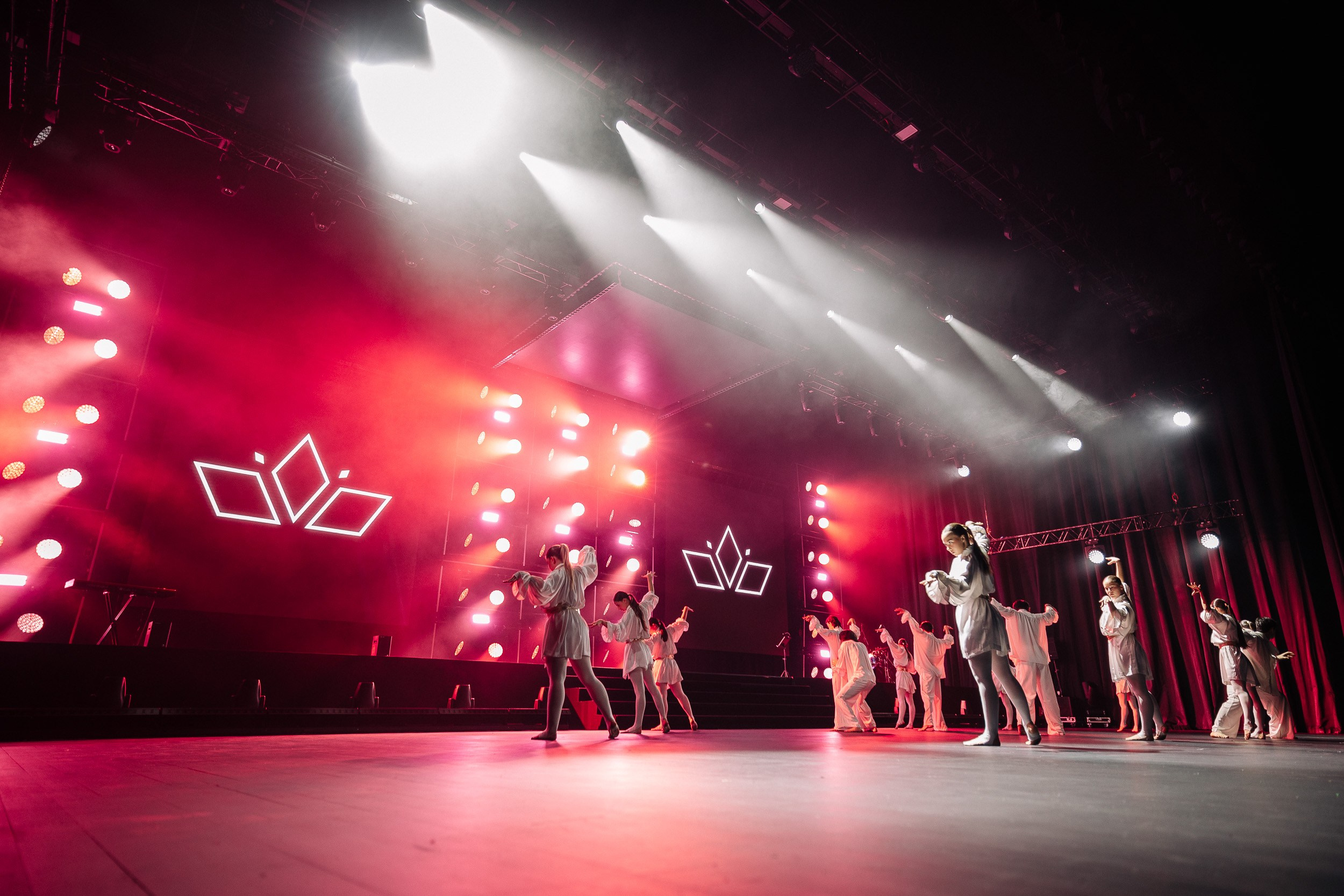 «ФИНАЛ ГОРОДСКОГО КОНКУРСА „МИСС И МИСТЕР СТУДЕНЧЕСТВО МОСКВЫ“ 2026». Фотограф Евграфов Александр