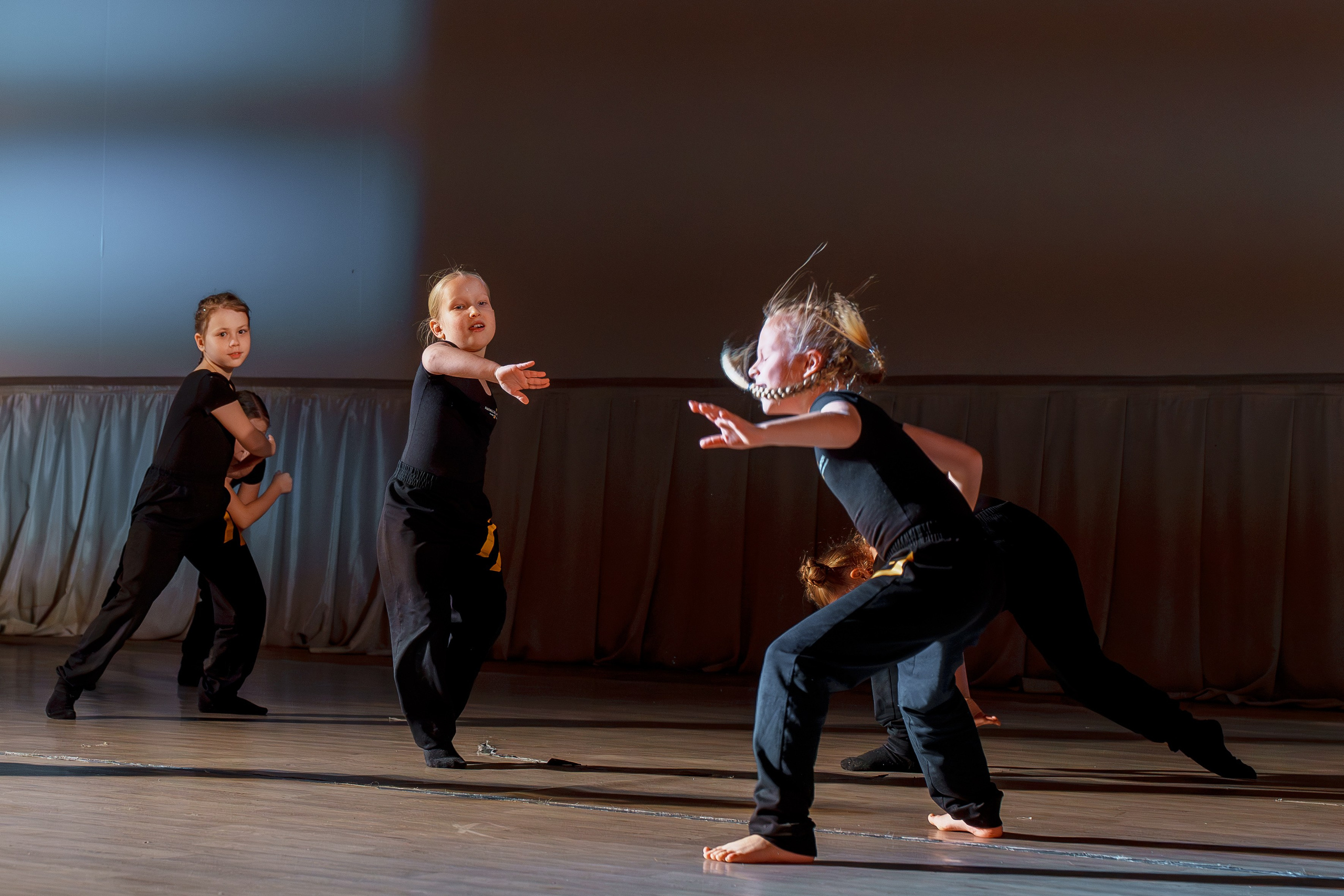 Танцевальный конкурс, репортаж. Фотограф видеограф Геннадий Янбаев в Сочи, Краснодаре