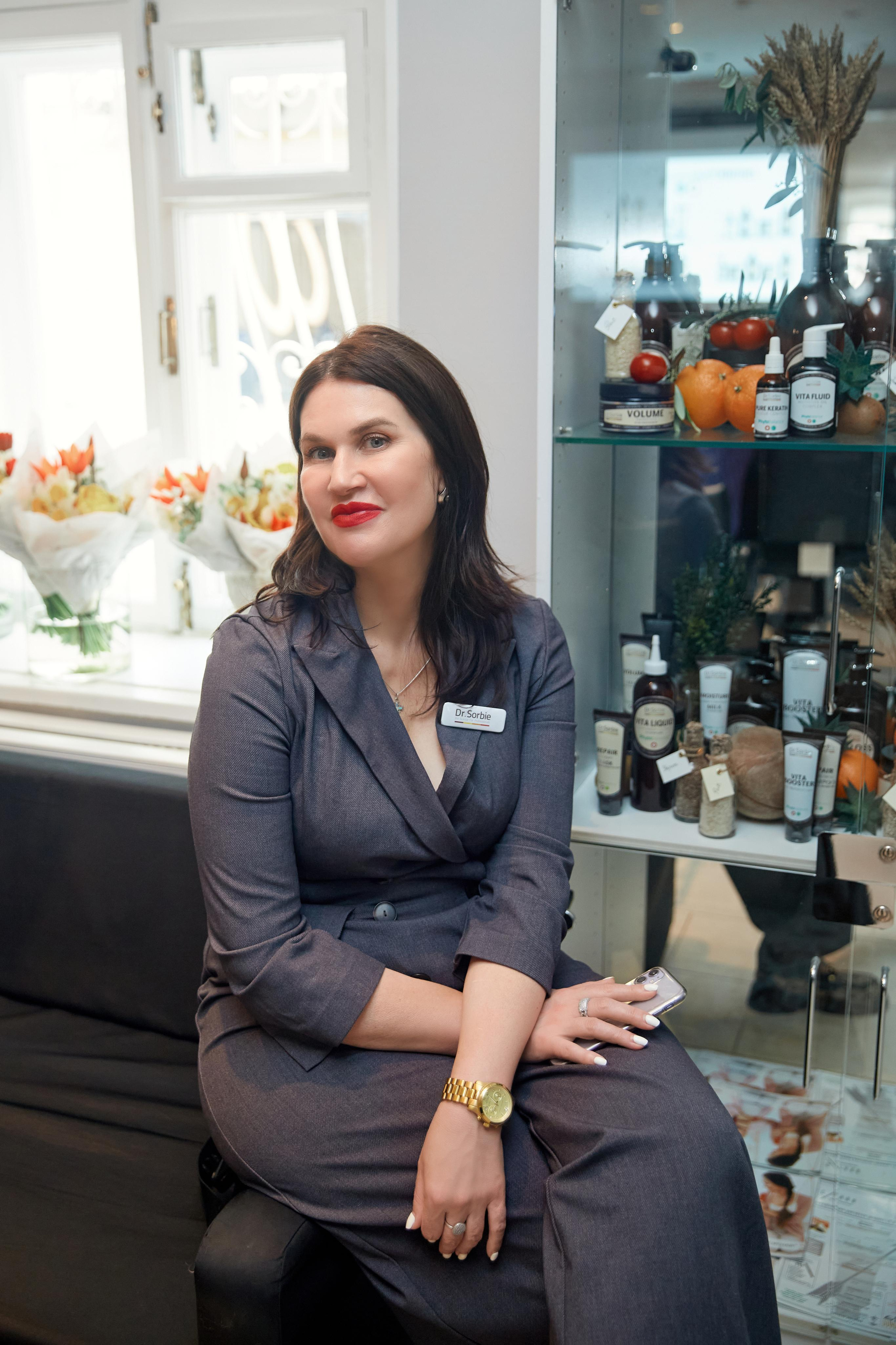 Dr.Sorbie в салоне Долорес. Фотограф ваших самых ярких событий в Москве и СПБ. Збронская Юлия