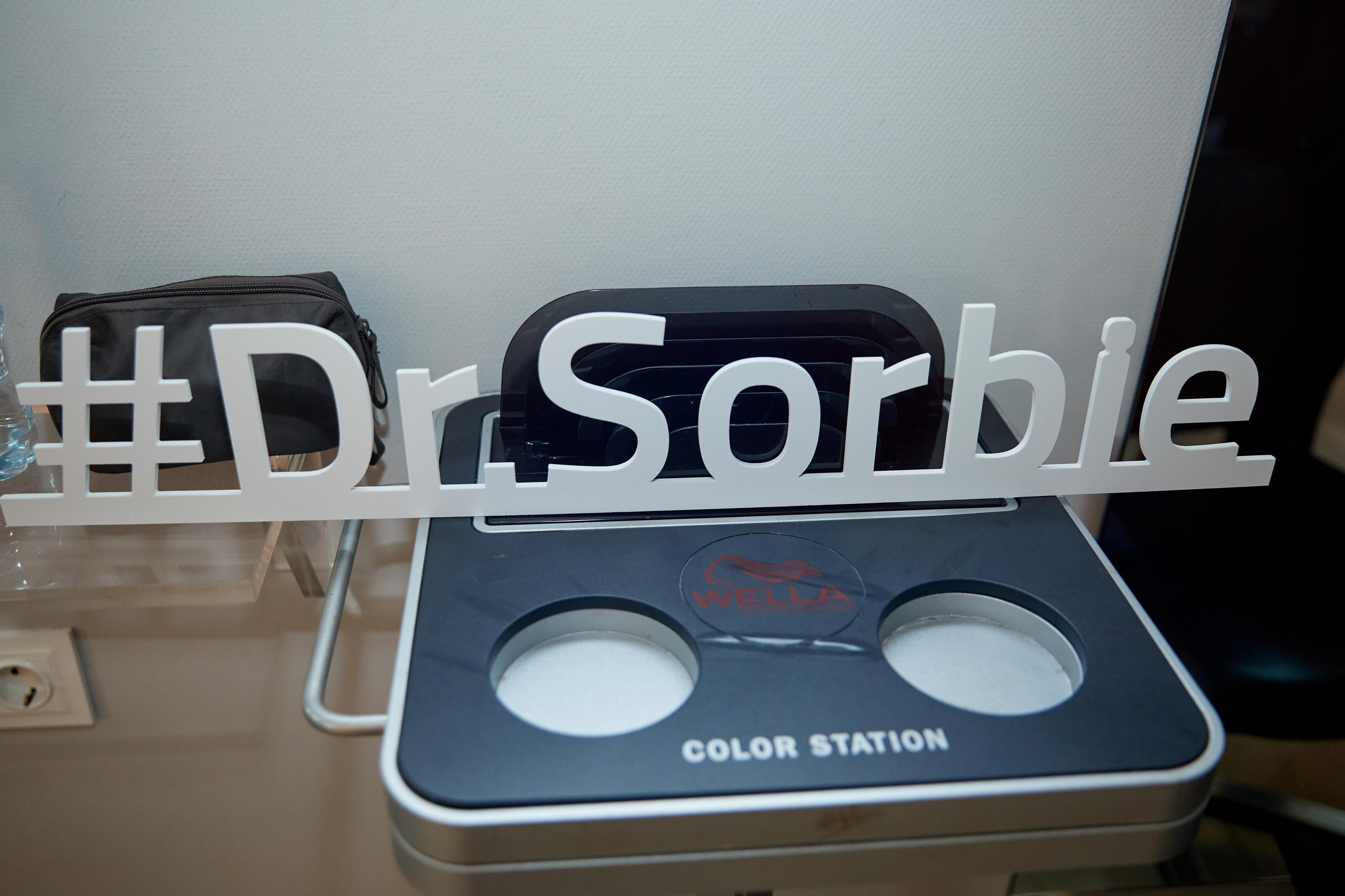 Dr.Sorbie в салоне Долорес. Фотограф ваших самых ярких событий в Москве и СПБ. Збронская Юлия