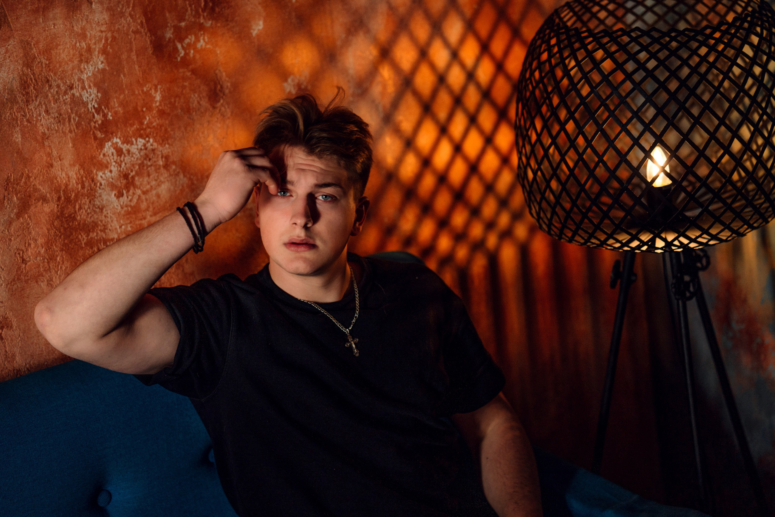 Мужской портрет мужской фотограф имиджевая сьемка мужчин в санкт-петербурге стильное фото мужчины в фотостудии Веретено