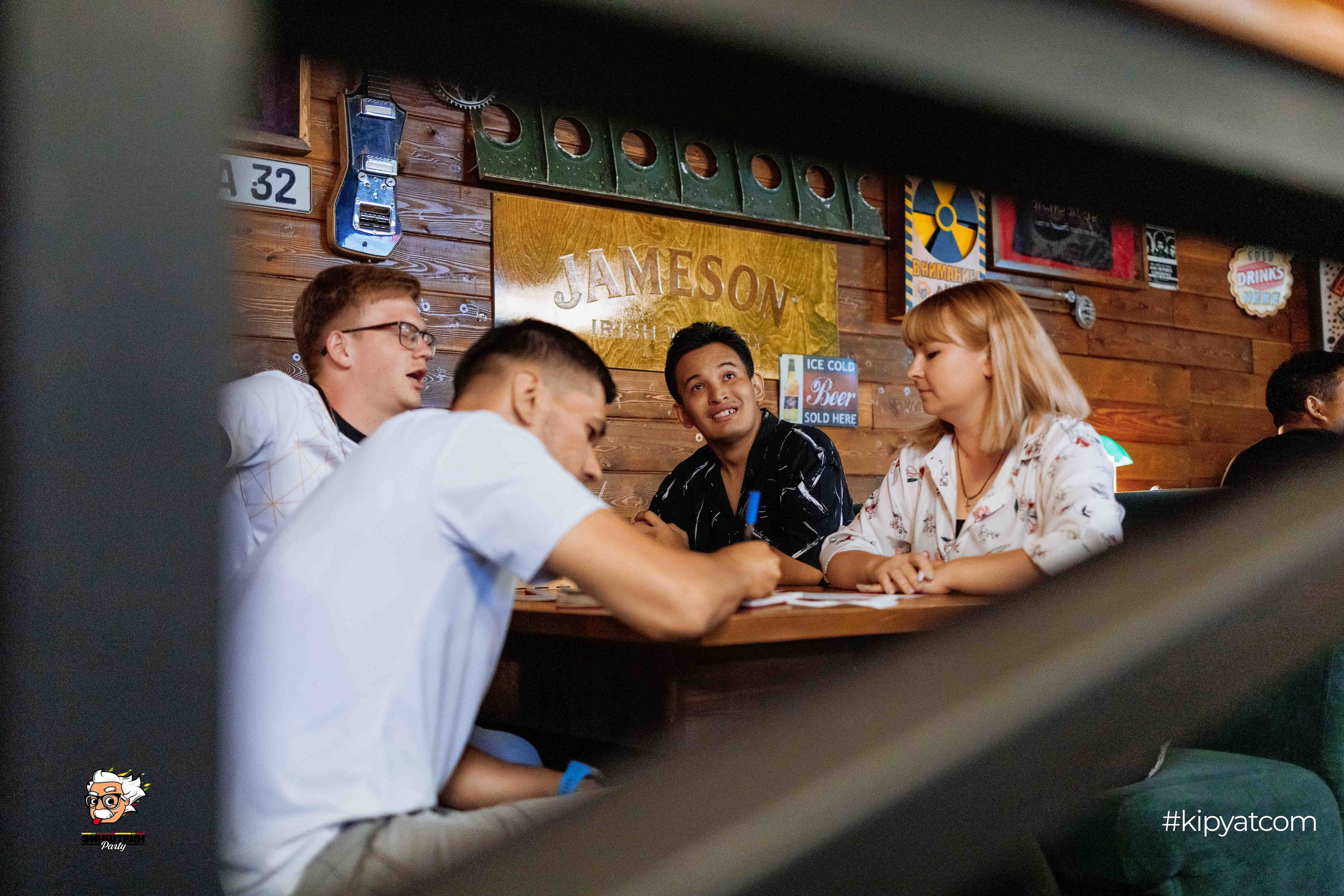 Эйнштейн Party