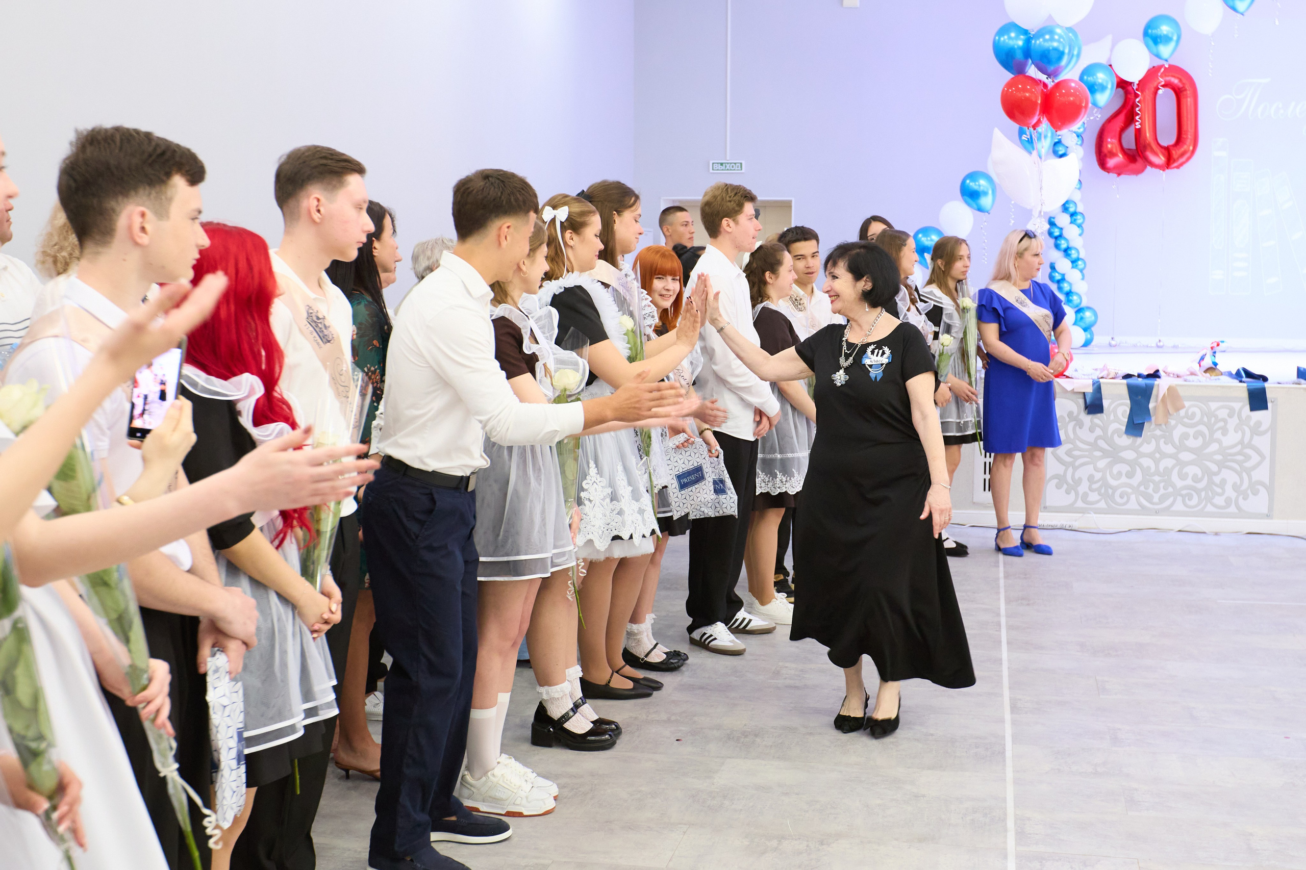 Последний звонок 6 шк 11А Саки. Фотограф в Крыму Светлана Викулова