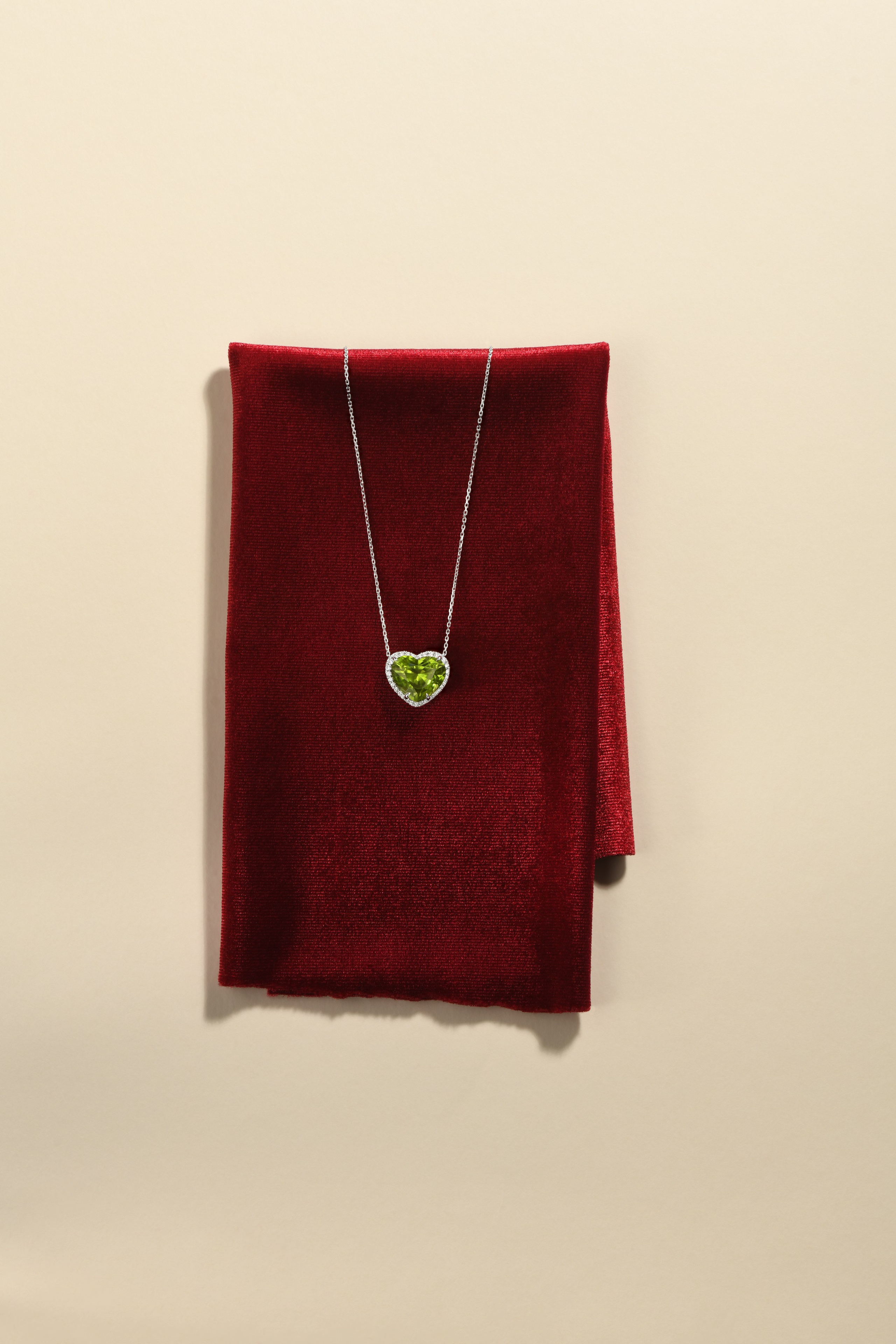 Предметная фотосъемка ювелирных изделий. Ювелирный фотограф