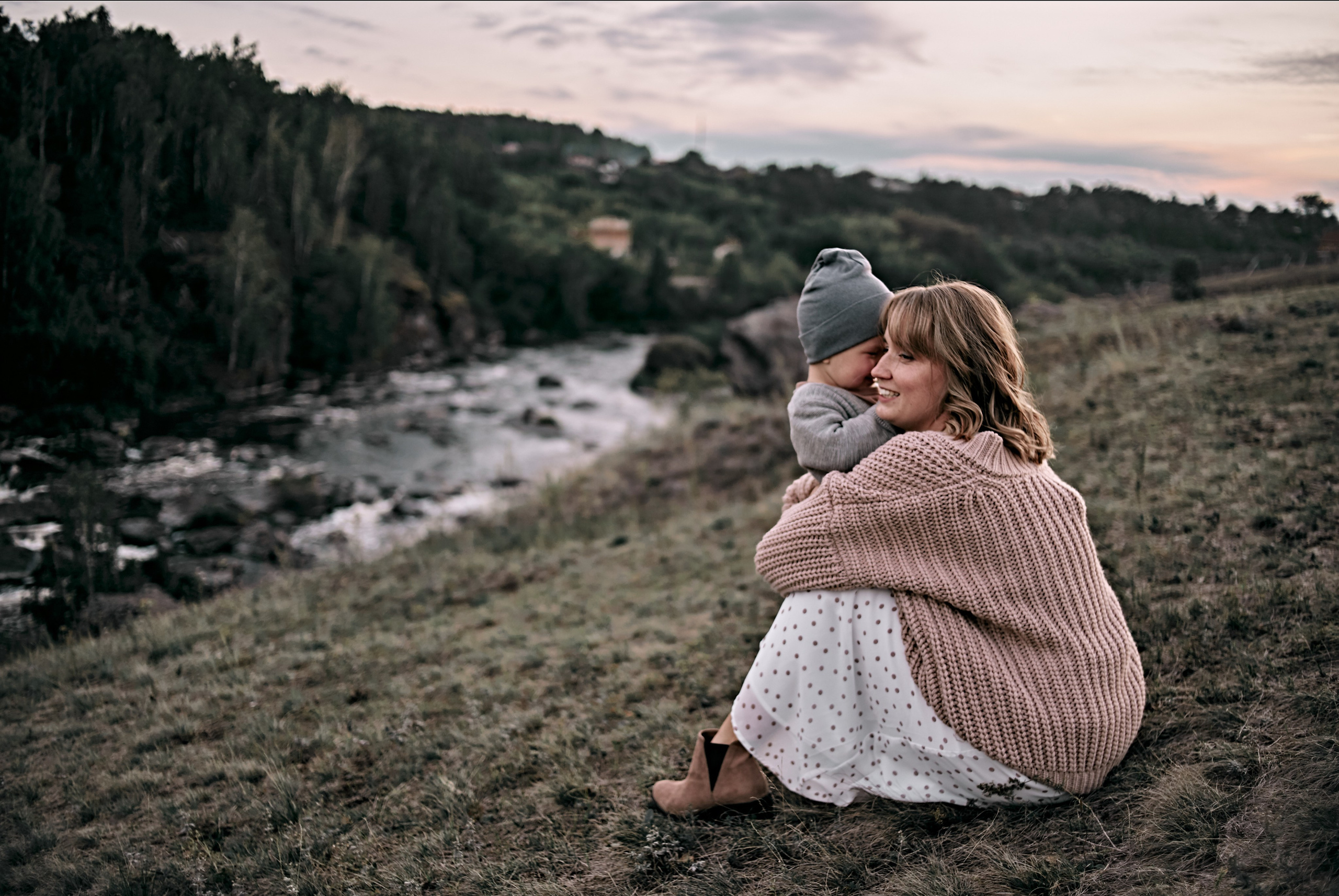 Катя с семьей. Порог Ревун. Главная