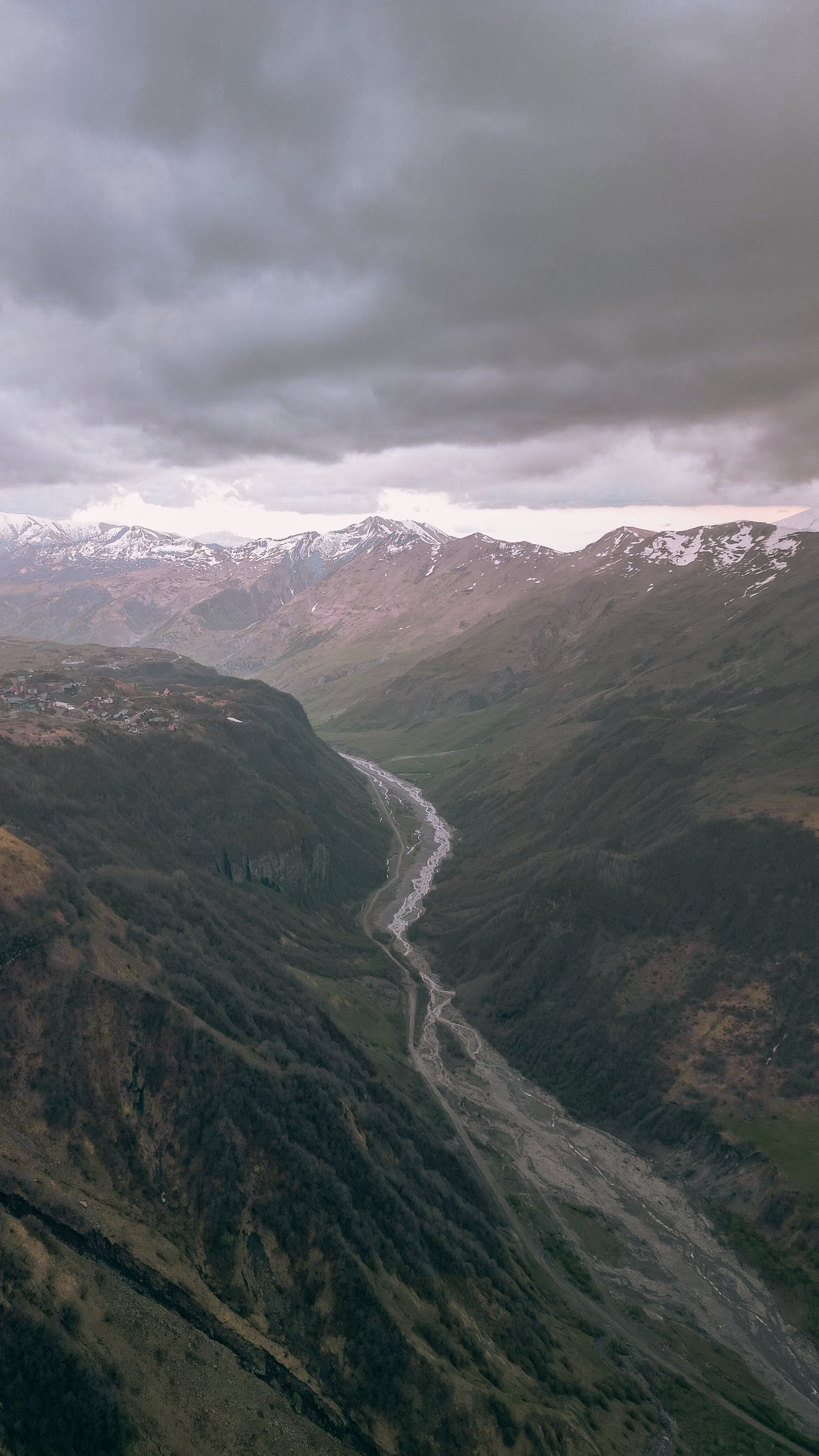 Грузия 2023. Человек с фотокамерой