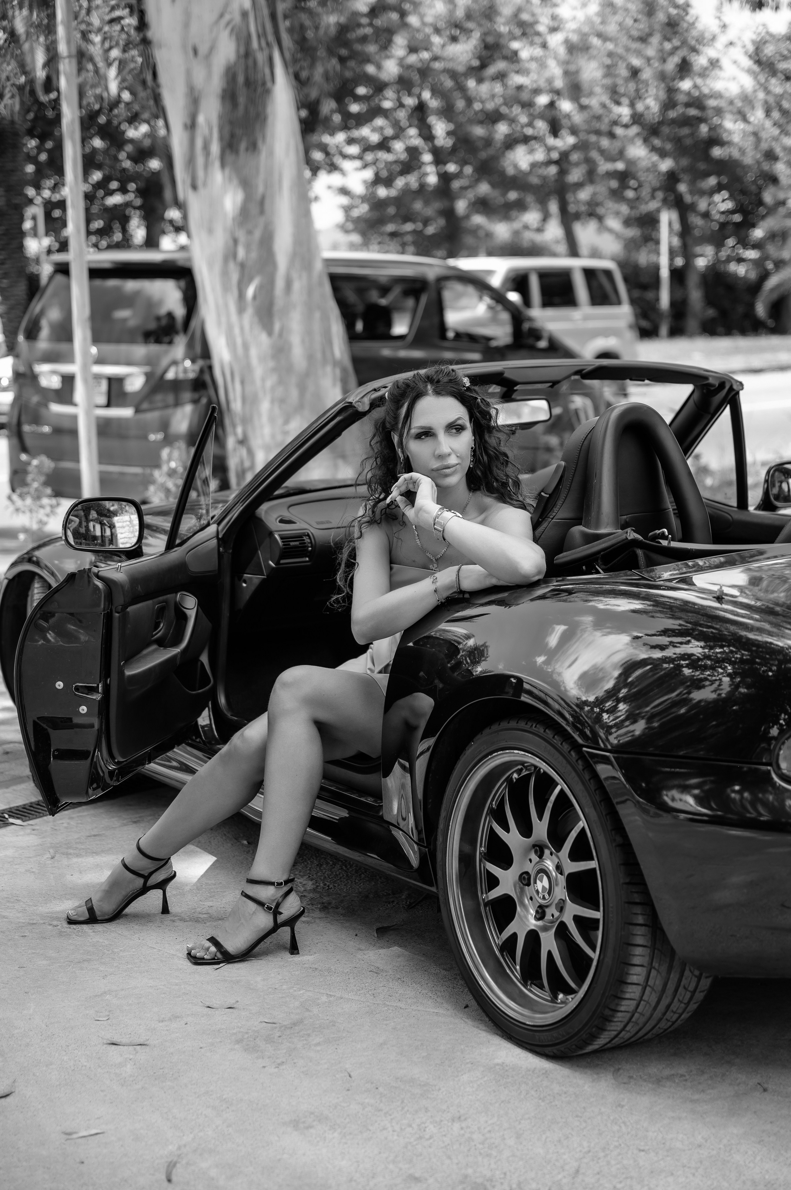 Леся и кабриолет. Наталья Слесаренко фотограф в Сочи