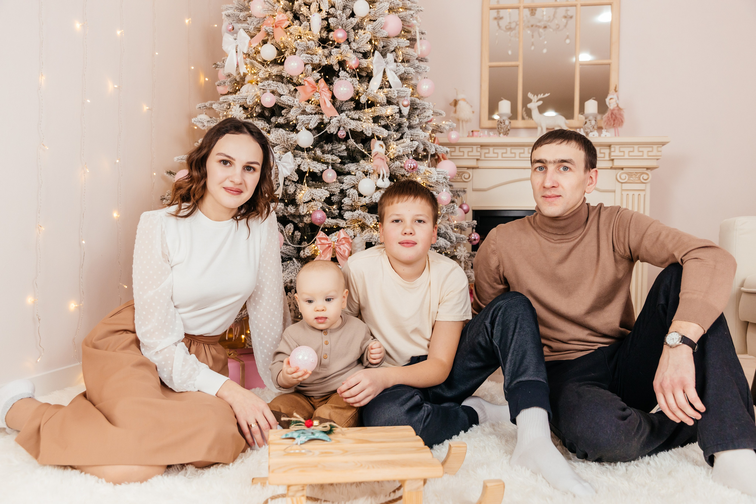 Семья Ивановых. Фотозона в Утане. Семейный фотограф в Чите Татьяна Фирсова