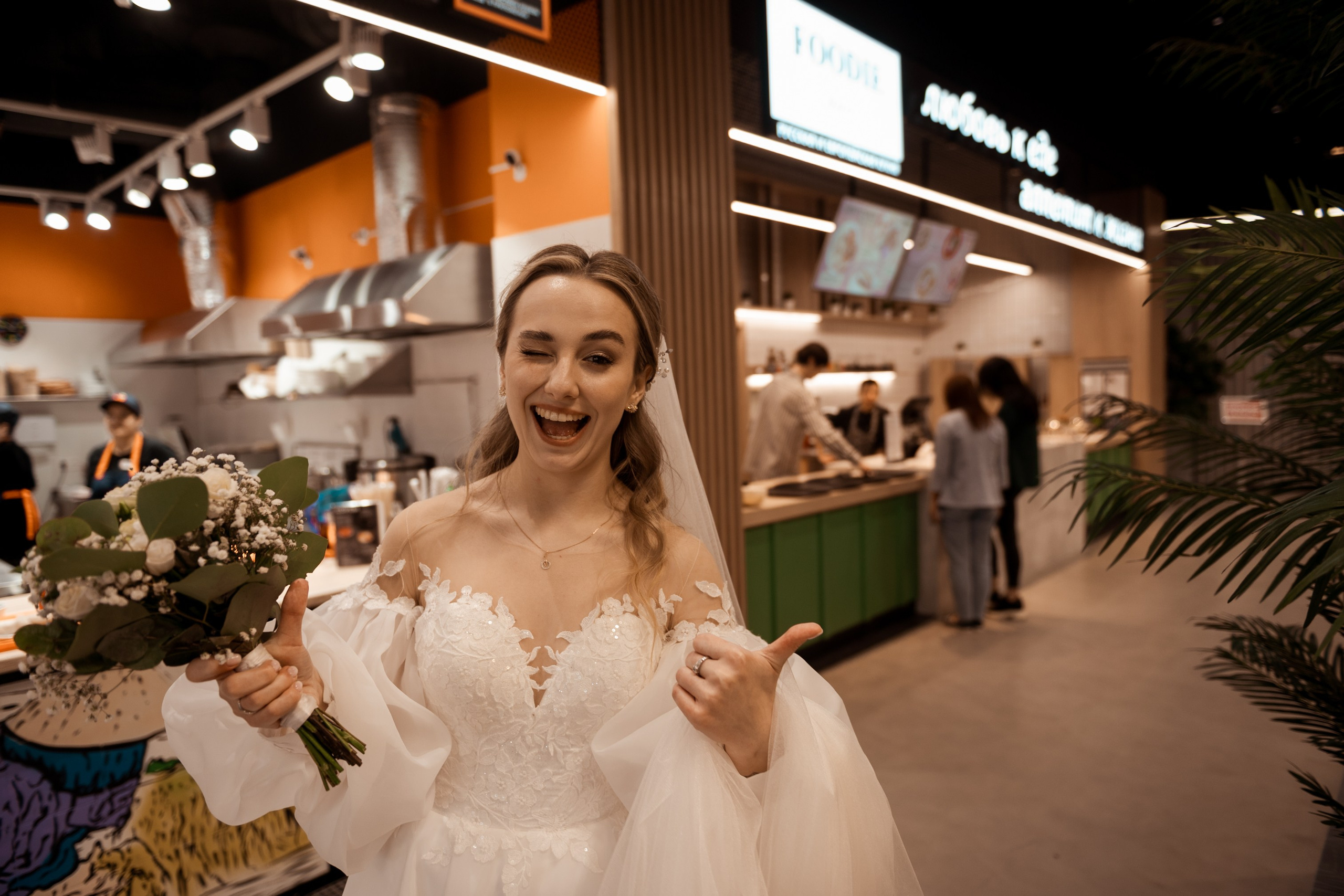 Весь день под дождем, вечером закат на озере. Свадебный и семейный фотограф София Невская