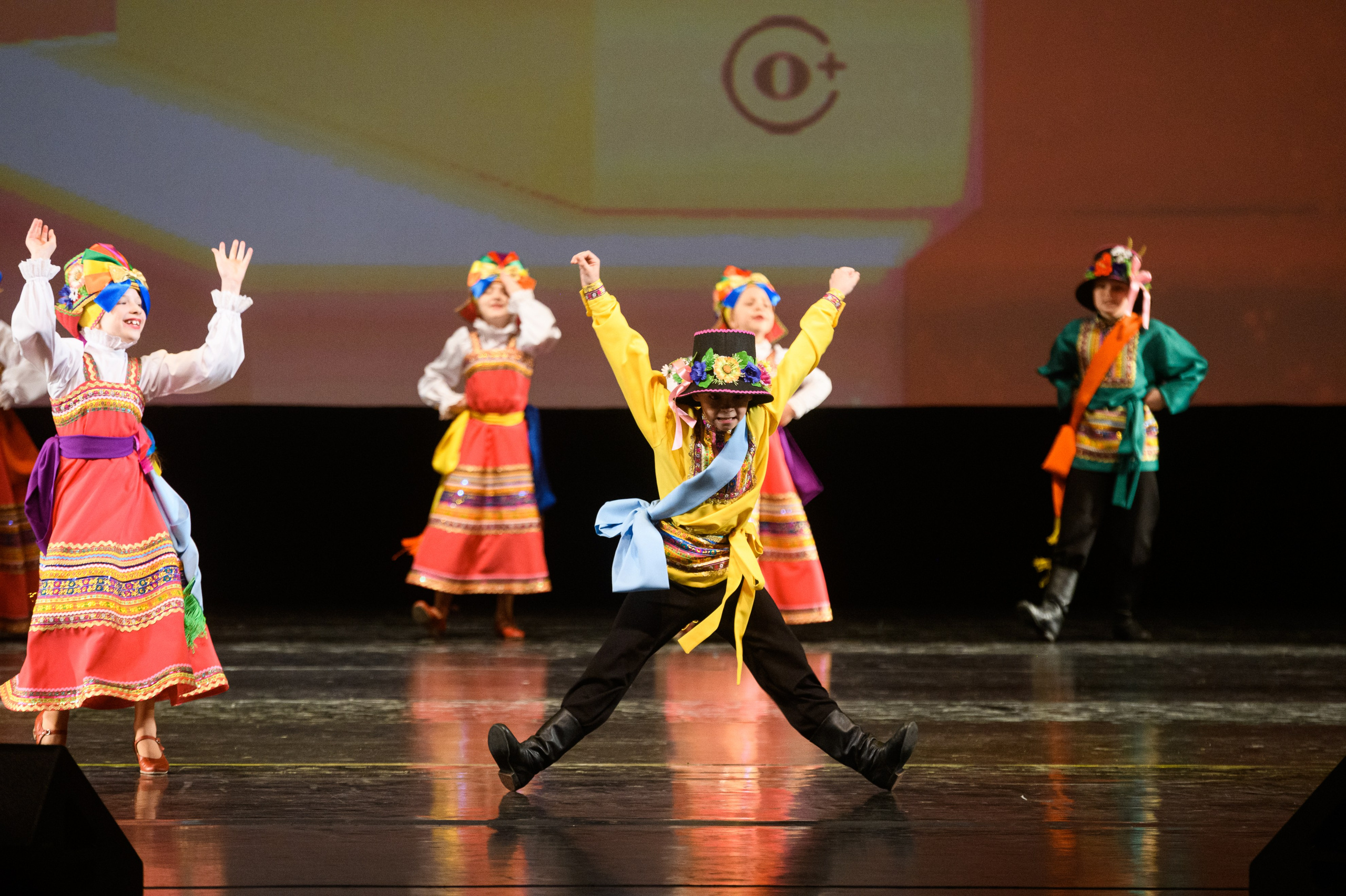 23 апреля, часть 1, БКЗ Октябрьский, г. Санкт-Петербург. Золотое яблочко