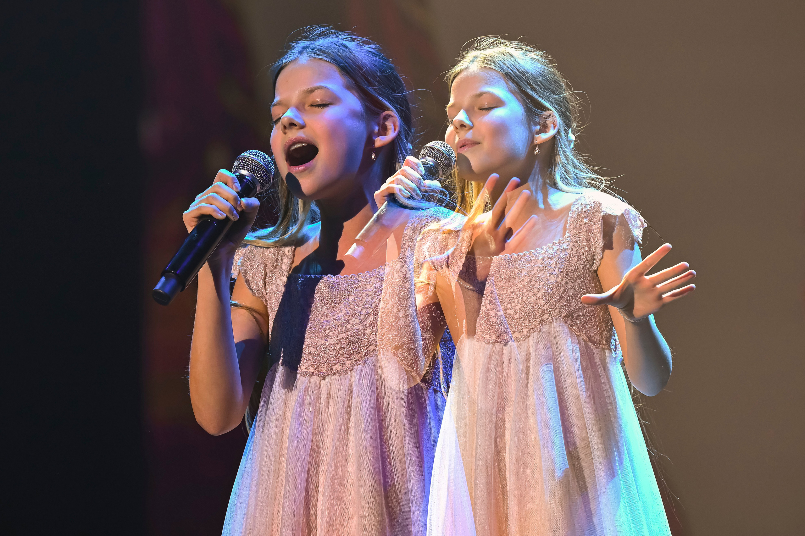 23 апреля, часть 1, БКЗ Октябрьский, г. Санкт-Петербург. Золотое яблочко