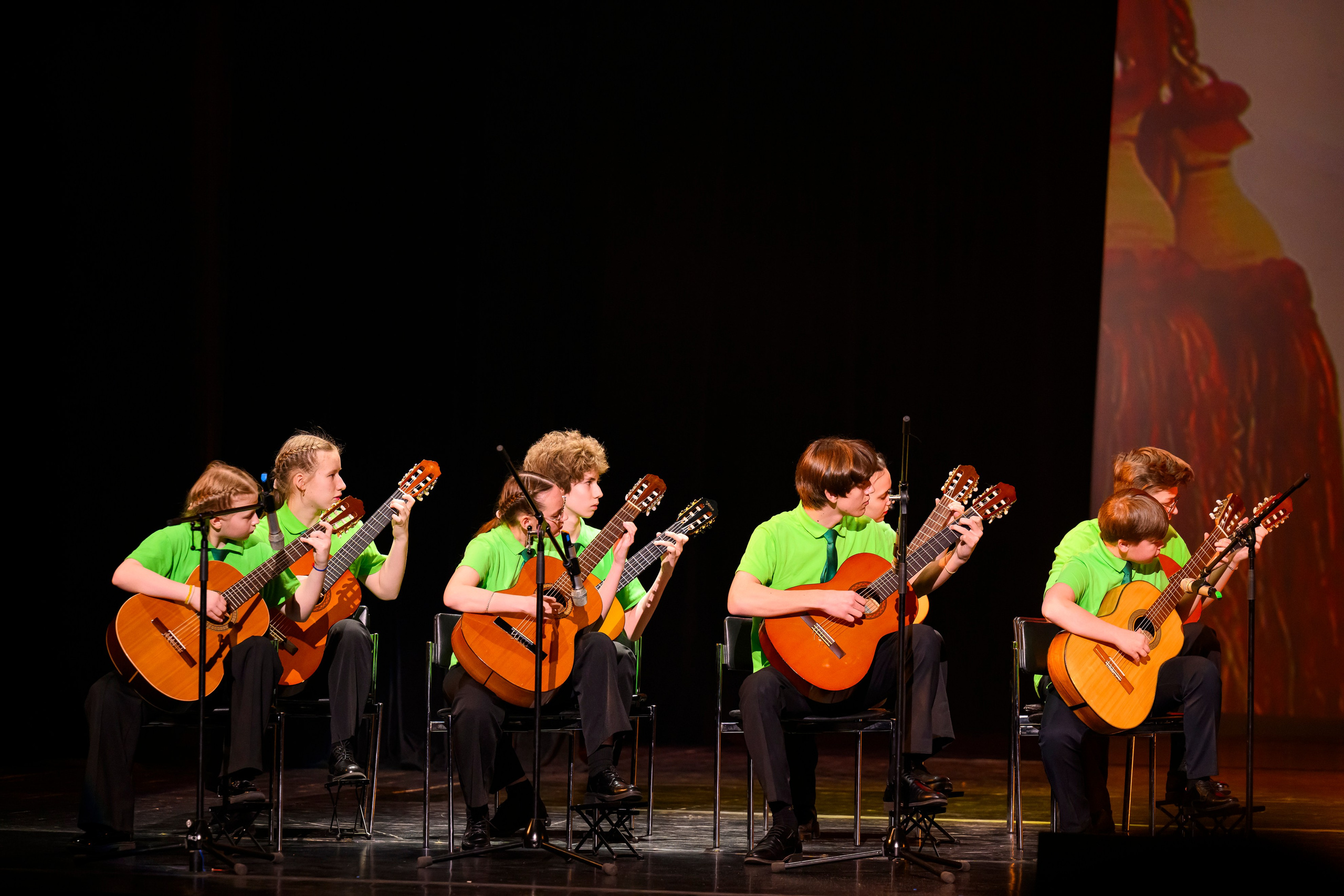 23 апреля, часть 1, БКЗ Октябрьский, г. Санкт-Петербург. Золотое яблочко