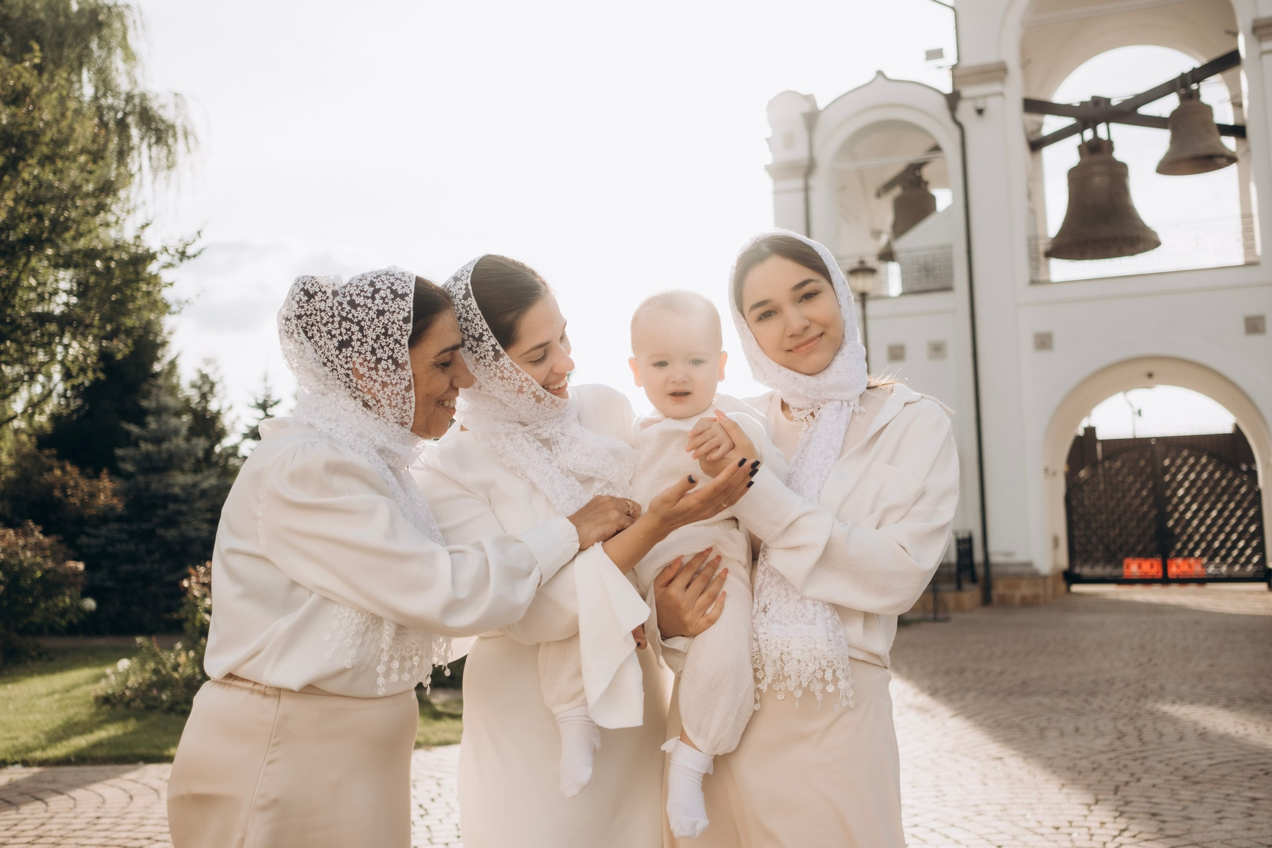 Крещение Дмитрия и Тихона. Главная