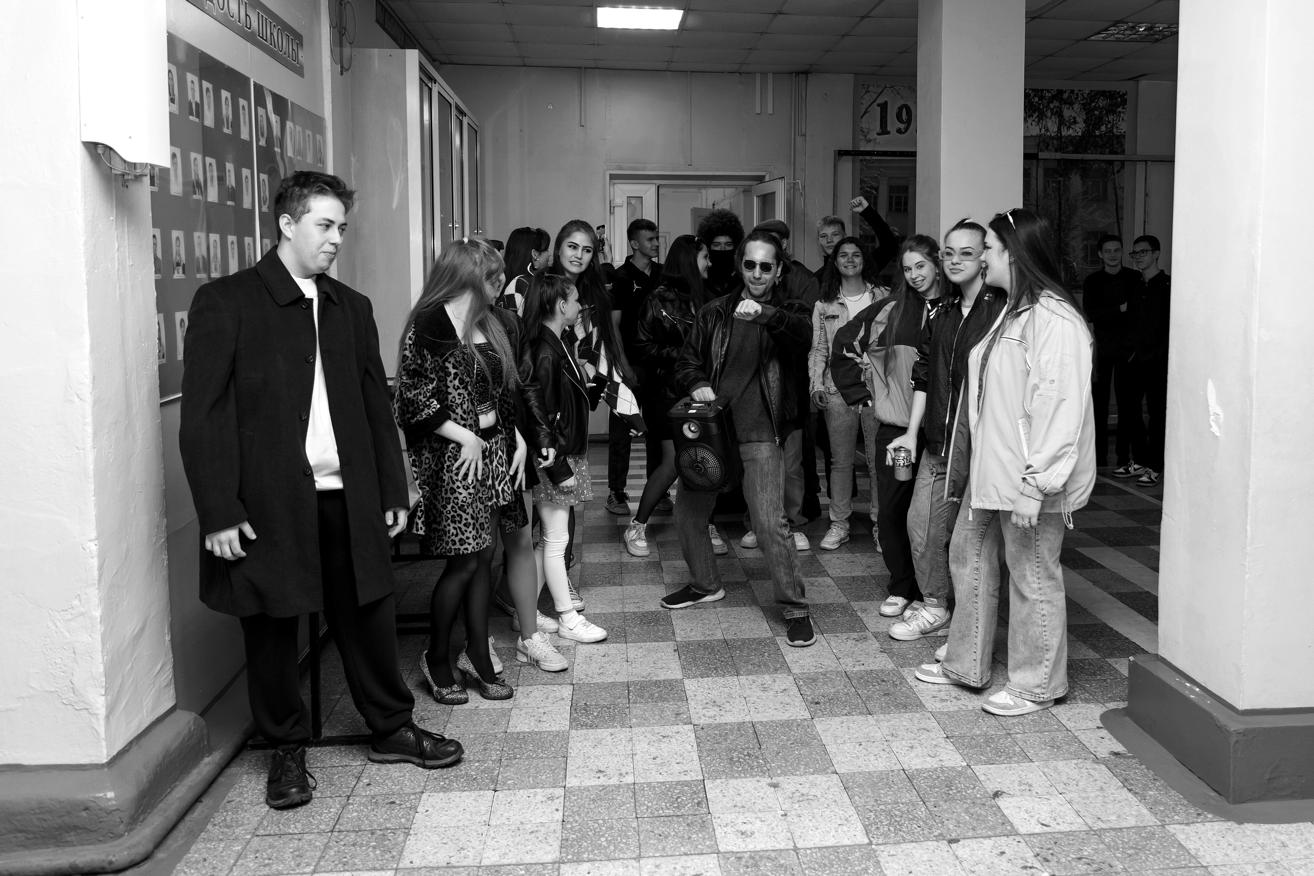 11 класс день не послушания в школе. Фотограф Любовь Корниенко, Примоский край