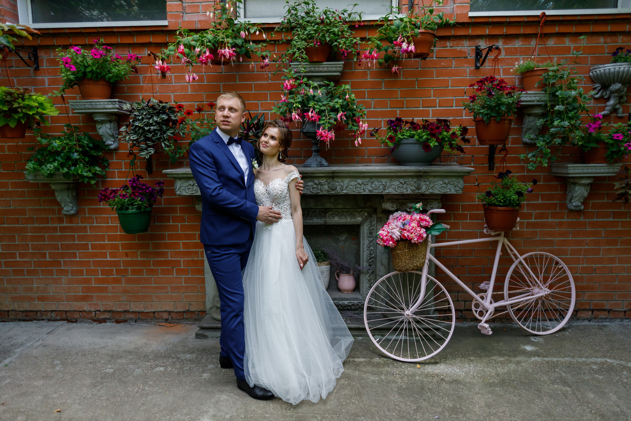 Игорь и Кристина. Главная