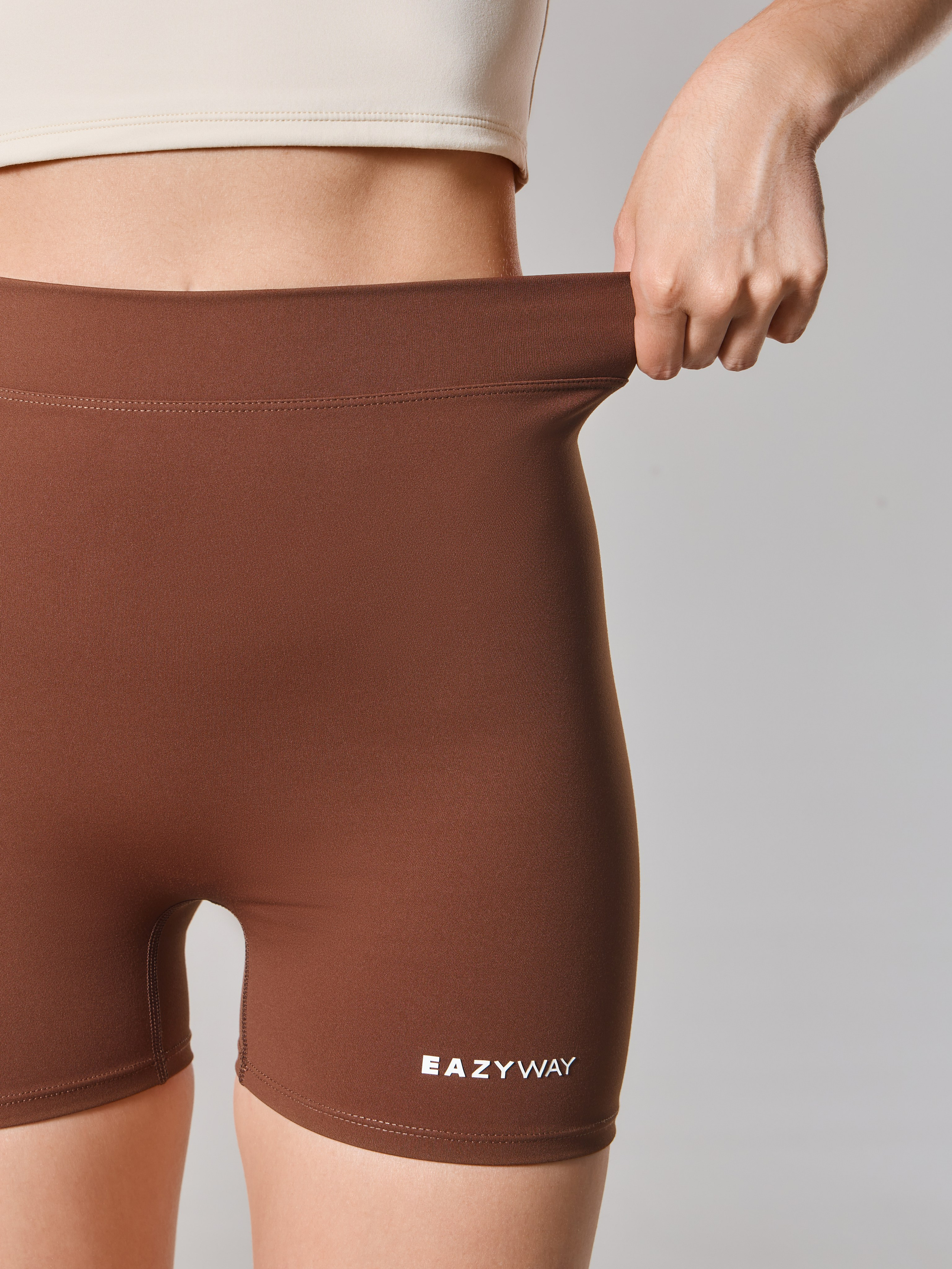 Бренд Eazyway каталог. Туманова Екатерина — коммерческий фотограф в Москве