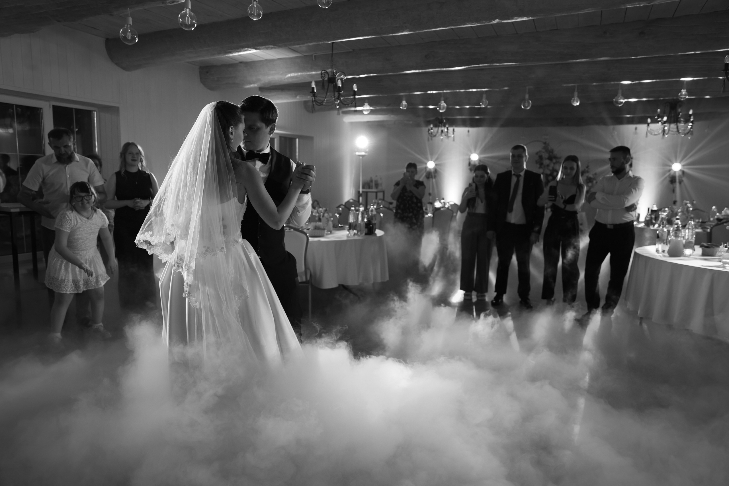 Павел и Дарья. Свадебные фотограф и видеограф в Минске Голдосовы Марина и Вадим