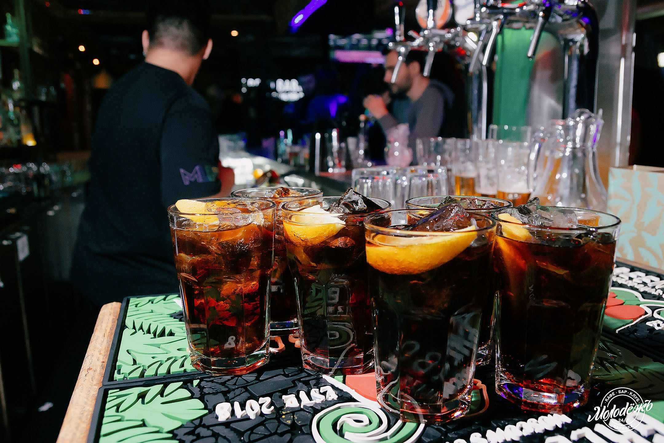 Клуб Молодёжь лучшее. Контакты