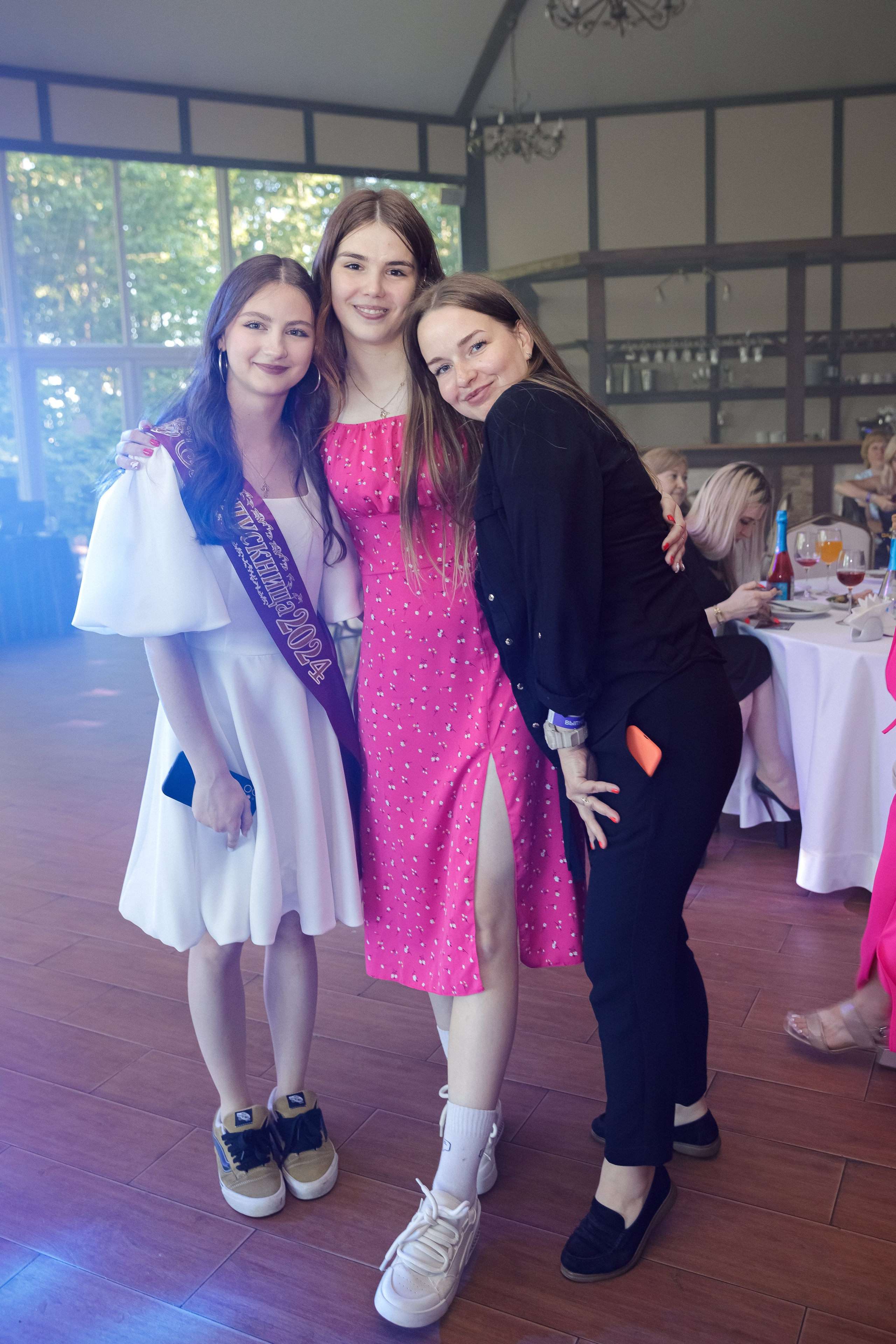 23.06.2024 Выпускной Драгунский ручей. Маша Гонтарь Семейный домашний репортажный фотограф в Санкт-Петербурге