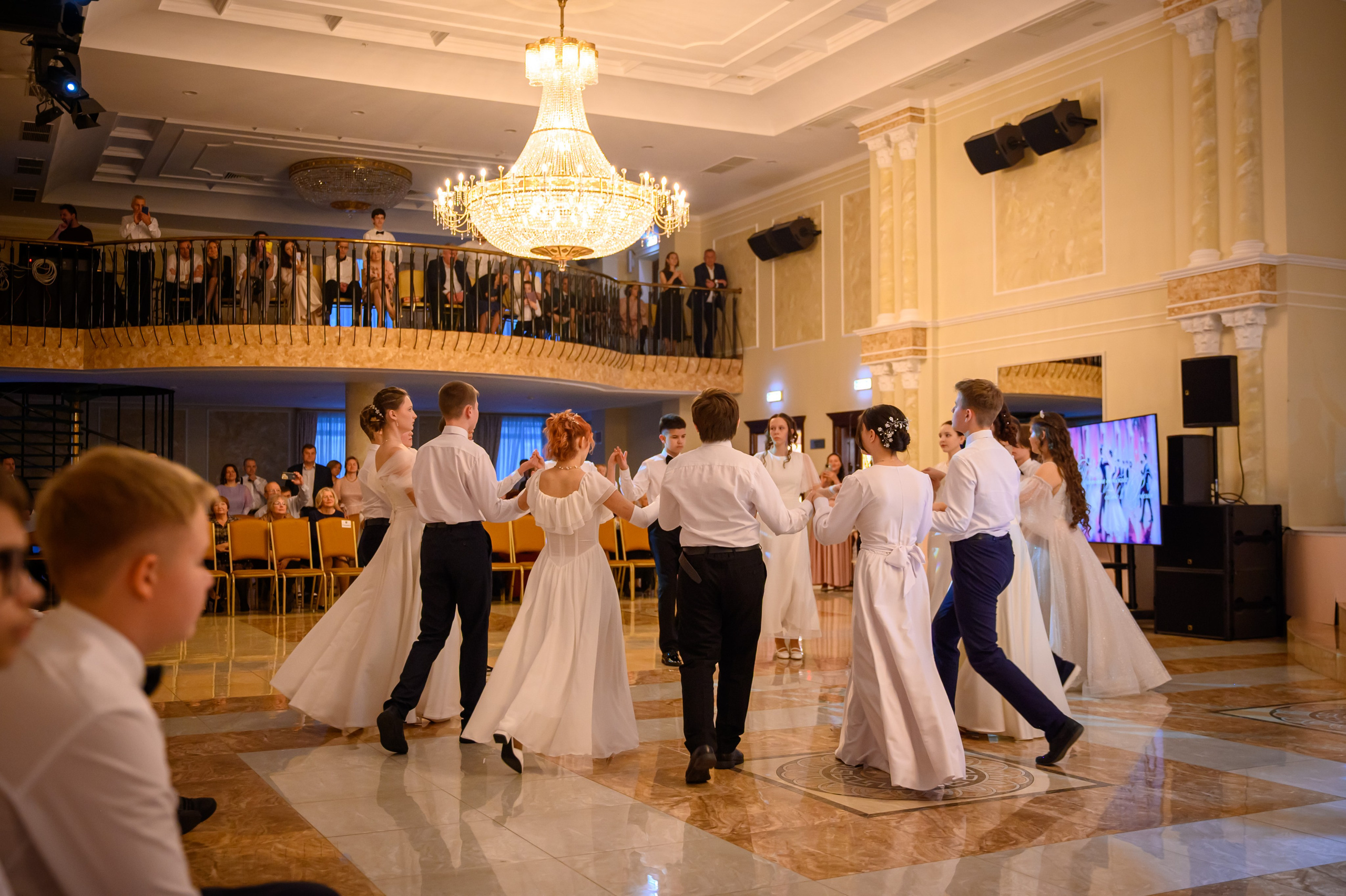 Бал ФМШ 7 класс. Фотограф новорожденных, семейный детский в Тюмени Татьяна Морозова