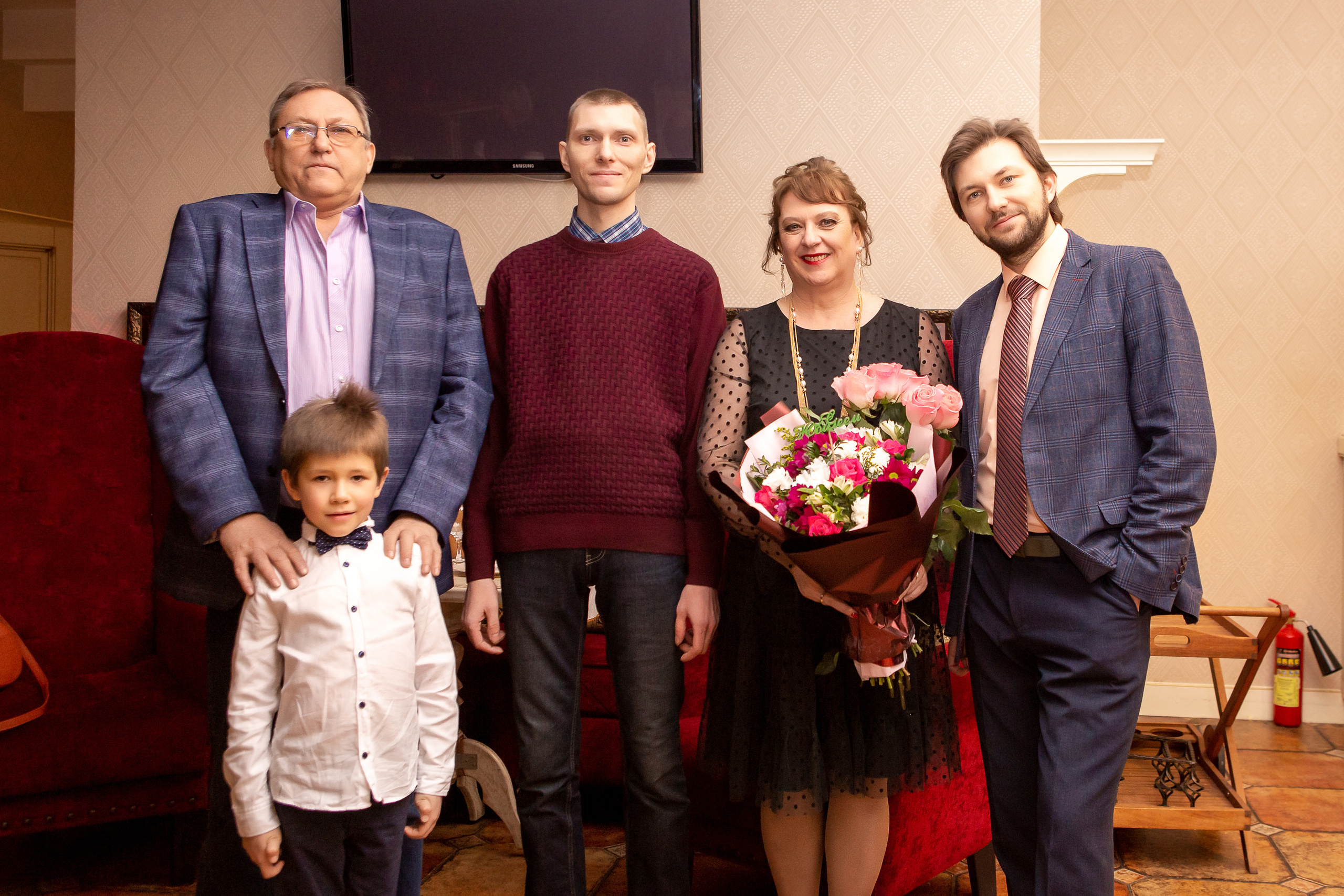 УХ зажгли. Ирина Носова - семейный и детский фотограф