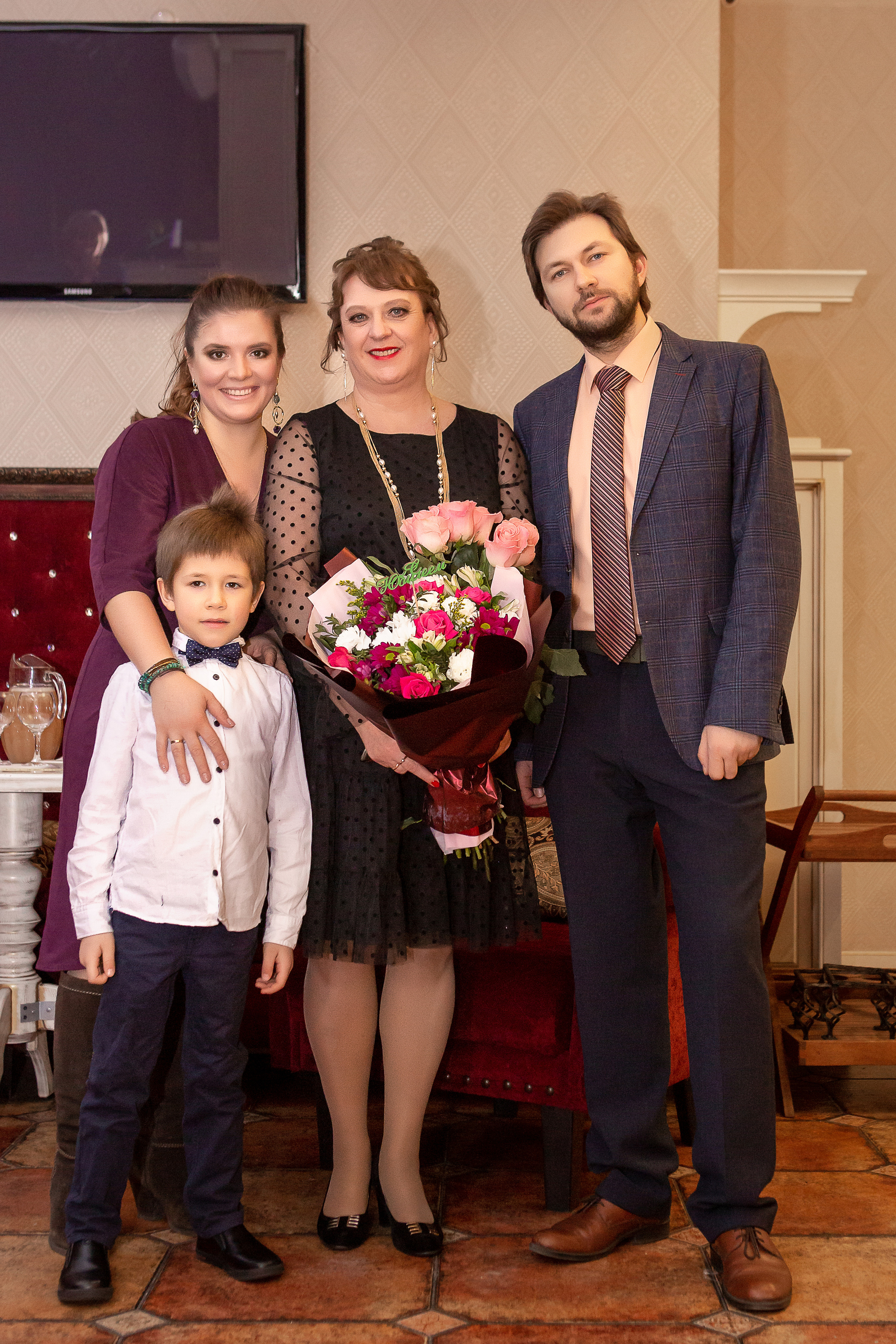 УХ зажгли. Ирина Носова - семейный и детский фотограф