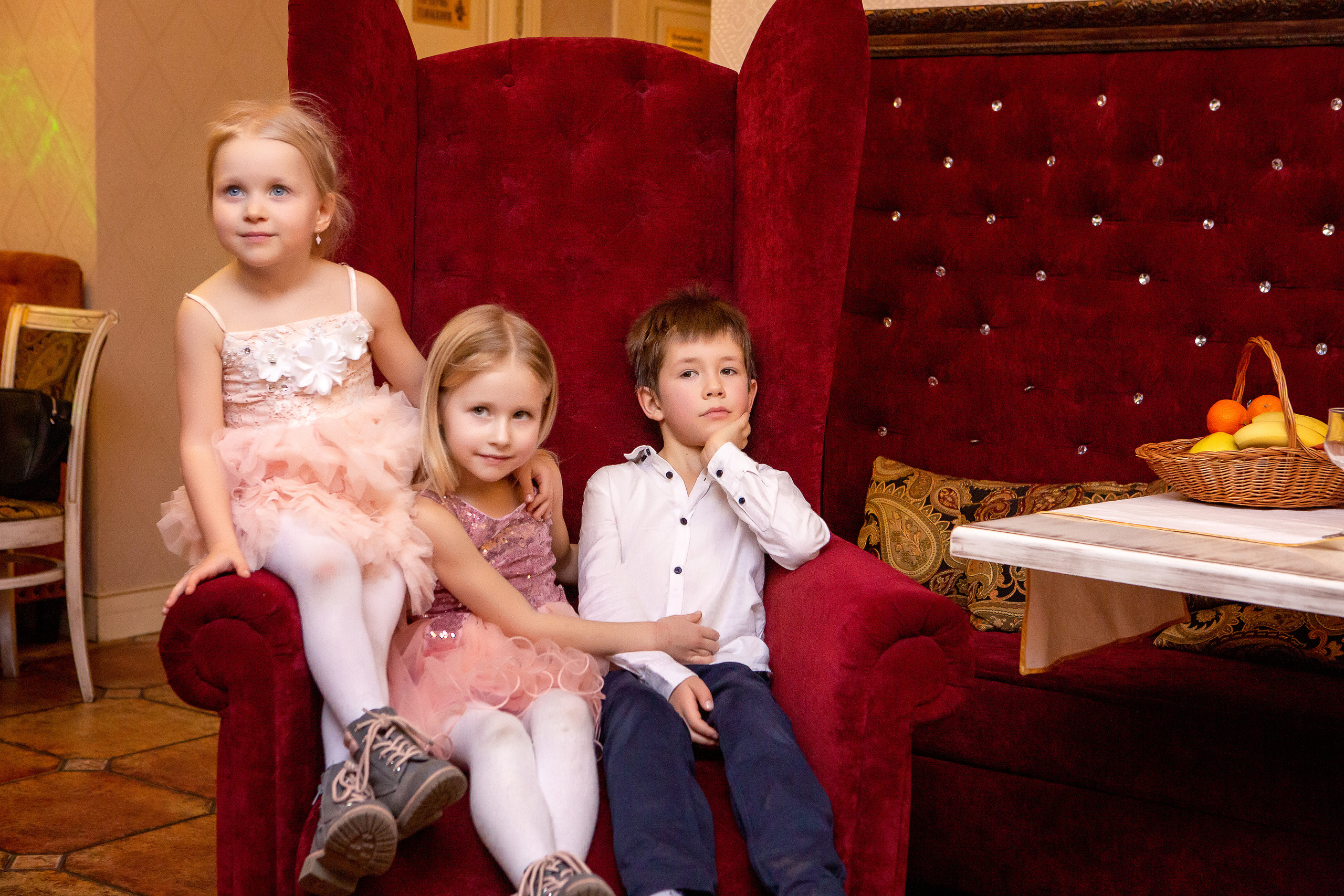 УХ зажгли. Ирина Носова - семейный и детский фотограф