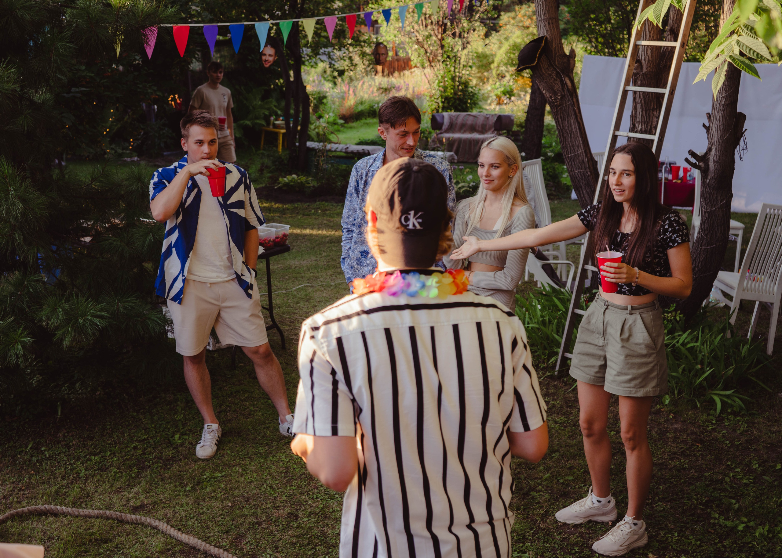 Гавайская вечеринка. Кир Анисин. Режиссер & фотограф