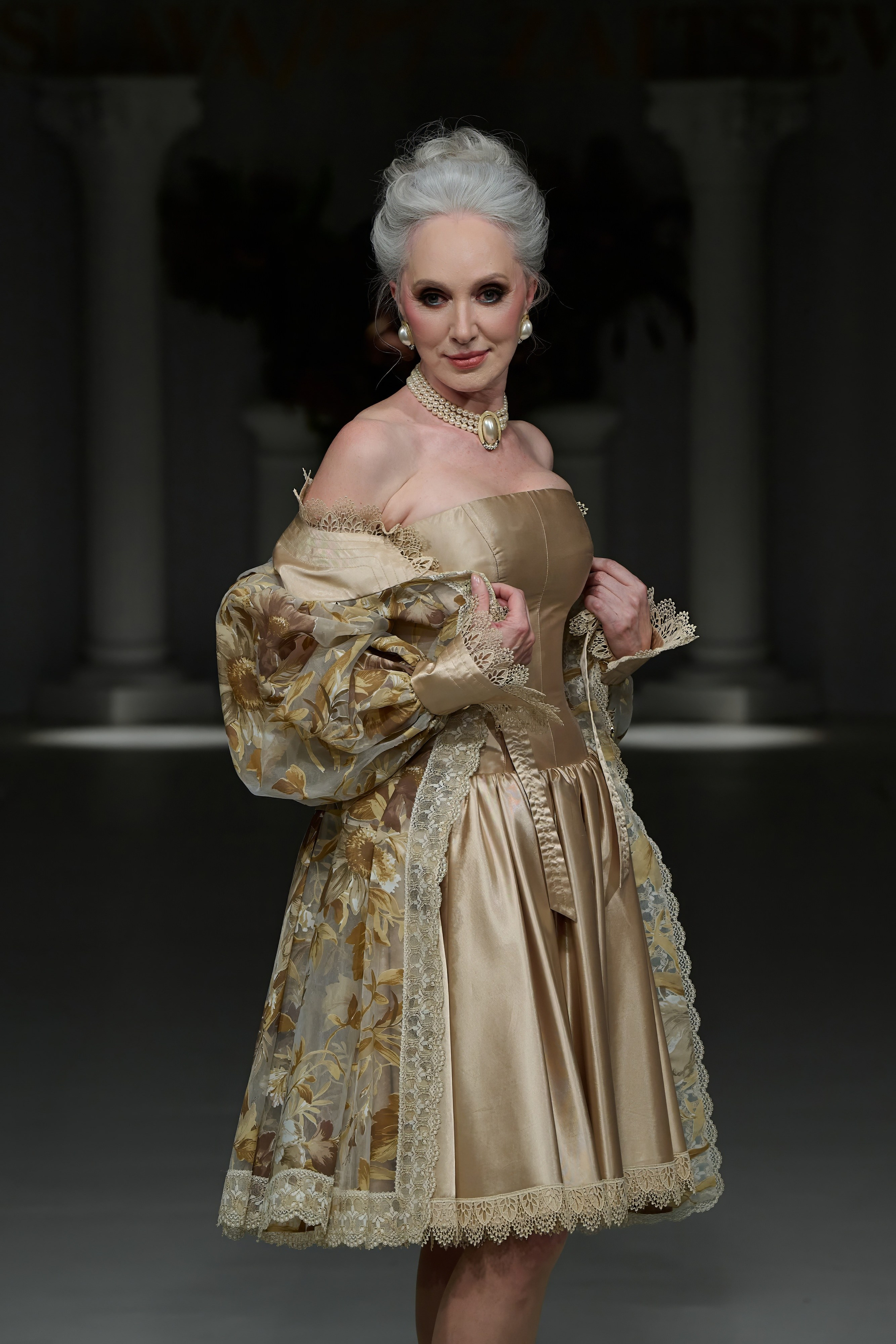 Slava&Yegor Zaitsevs. Показ-спектакль «Воспоминание». 21 июня 2025. Дима Бабушкин. Фотограф. Подиум. Репортаж. Творчество. Дорого