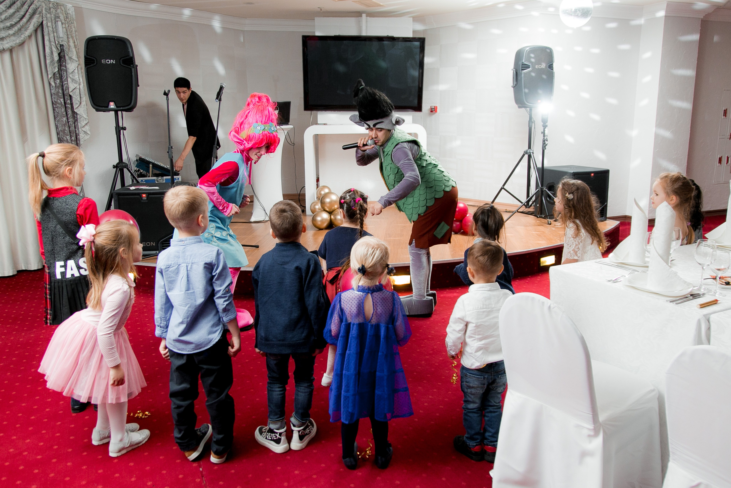 Фотосъемка детского Дня рождения Анечки. Репортажный фотограф Борис Геер