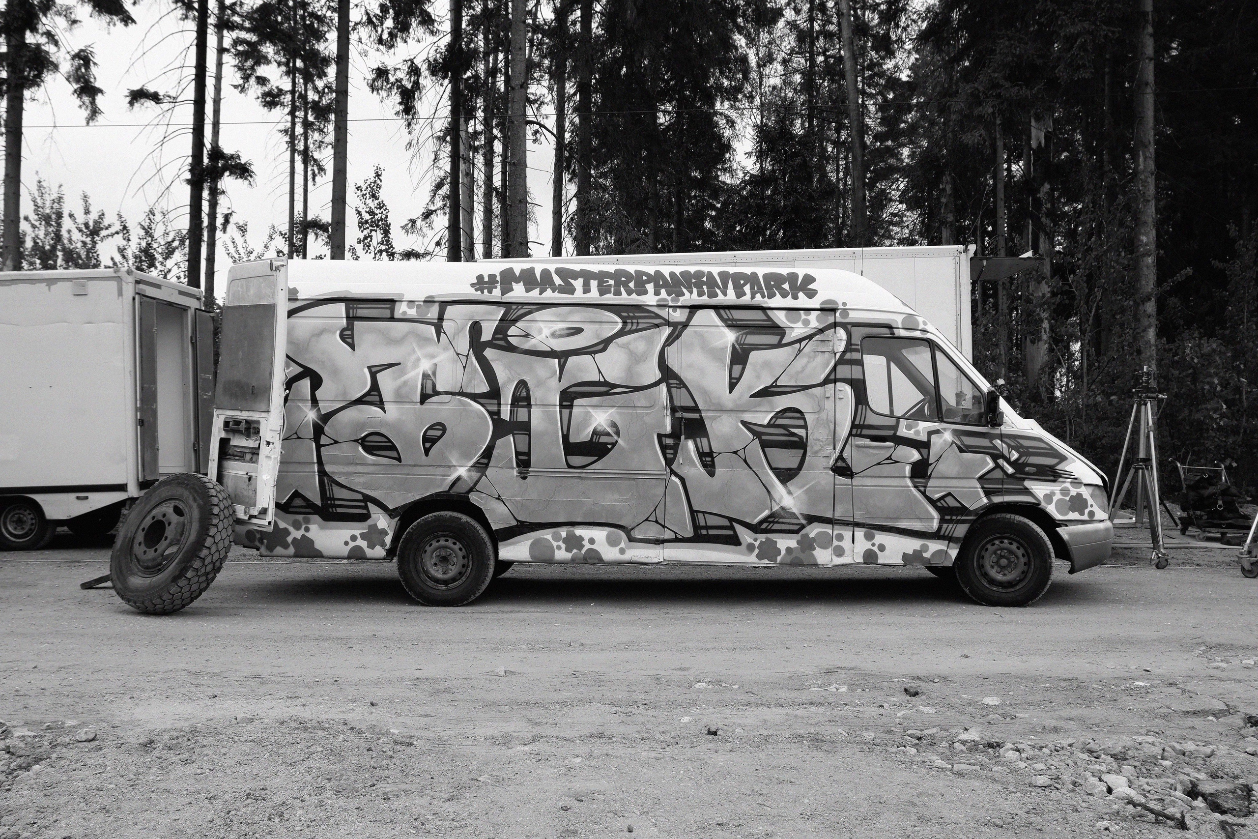 CARS. ANNA — PHOTOGRAPHER