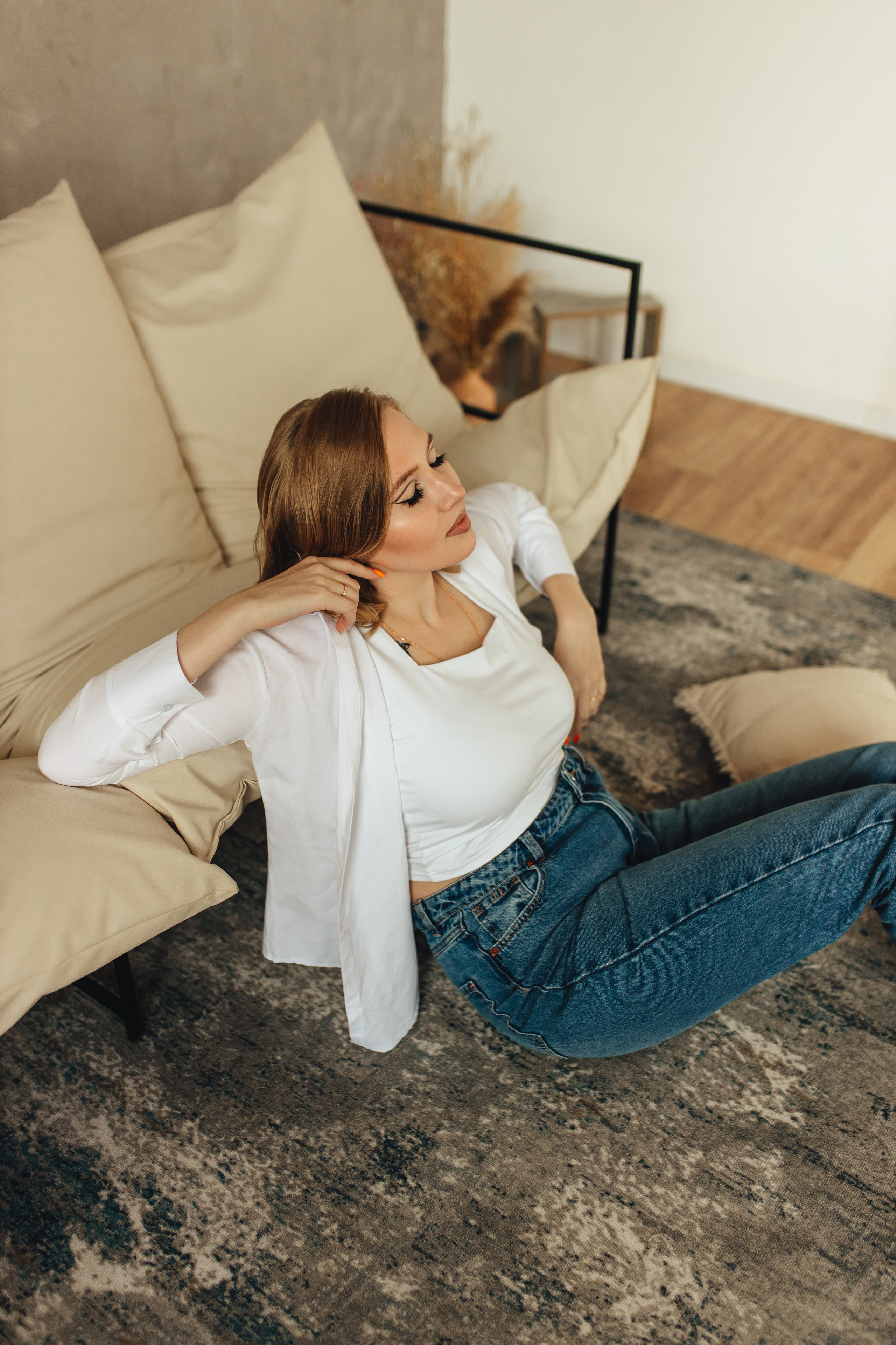 Настя в зале Модерн. Свадебный и семейный фотограф в Туле и области Маша Костина