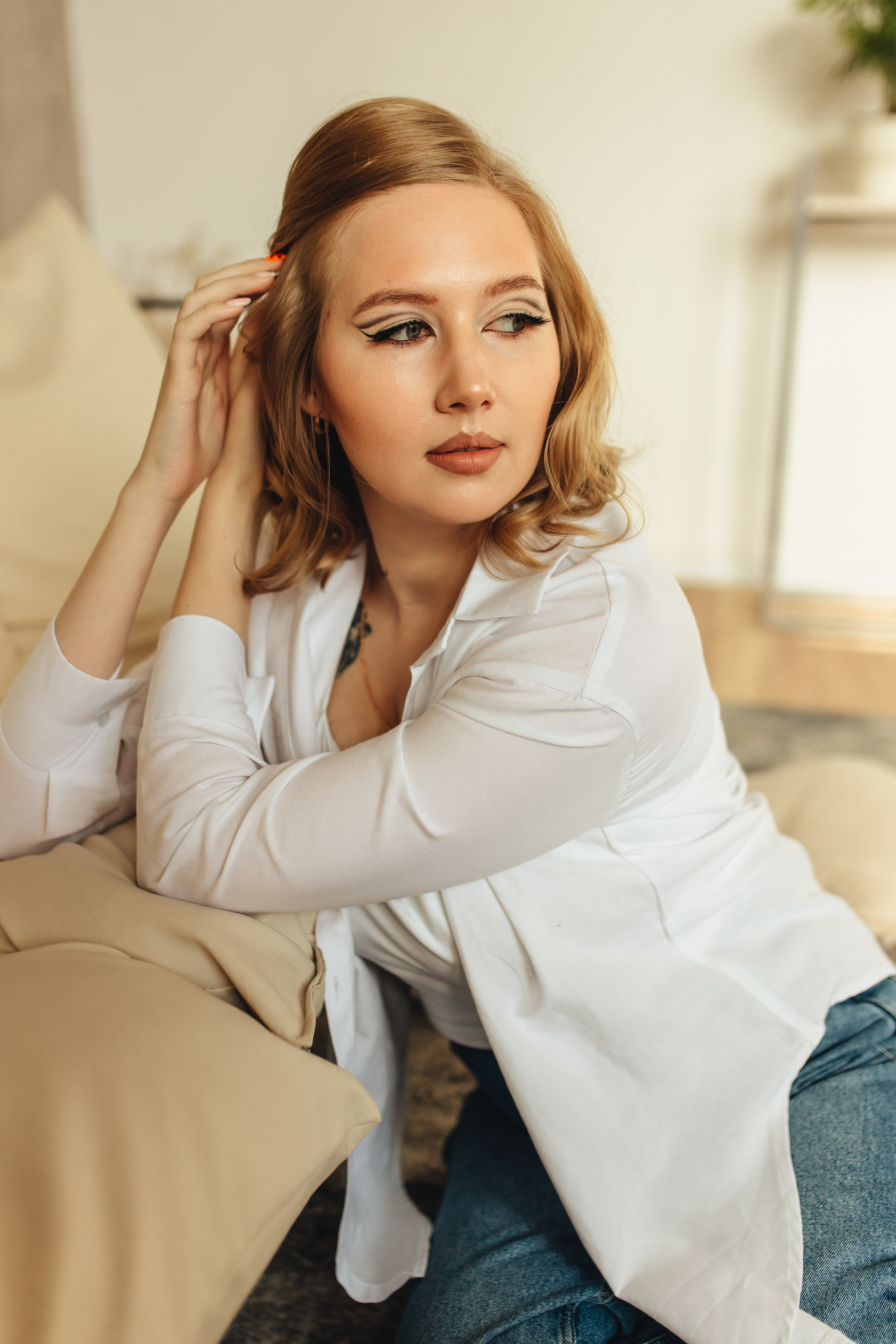 Настя в зале Модерн. Свадебный и семейный фотограф в Туле и области Маша Костина