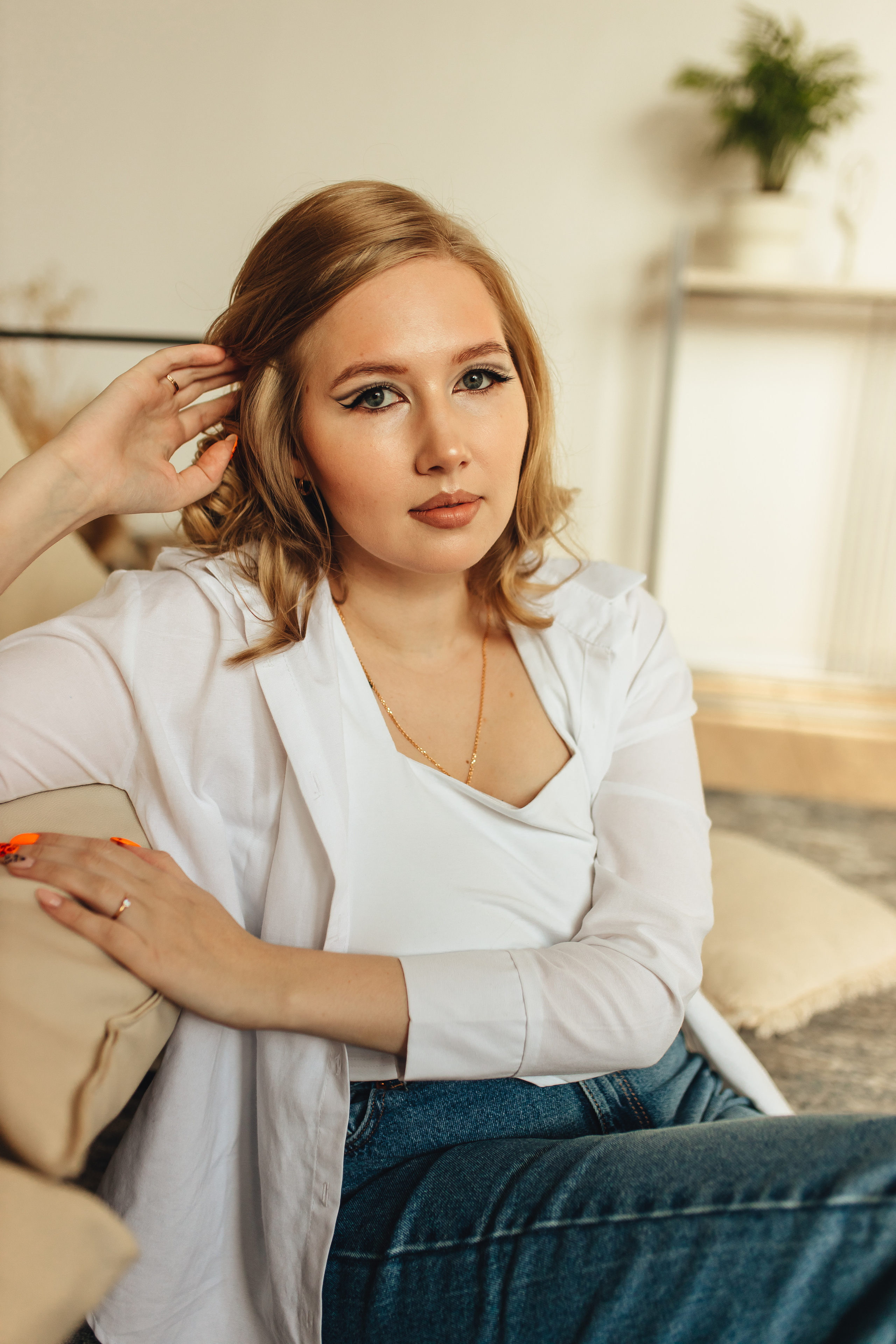 Настя в зале Модерн. Свадебный и семейный фотограф в Туле и области Маша Костина