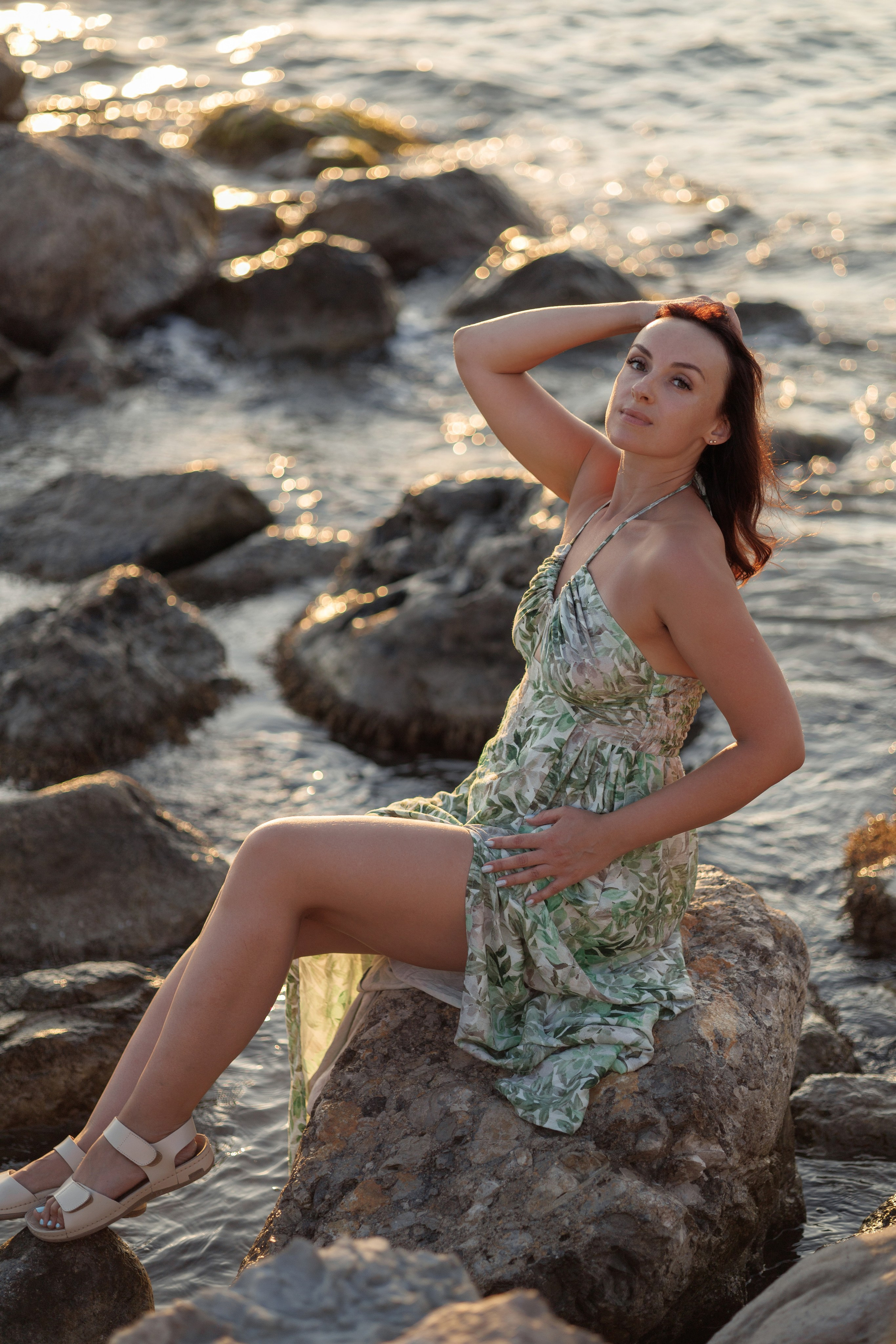 Лавстори на пляже Тонкий мыс. Семейный и портретный фотограф в Геленджике Любовь Бодрова