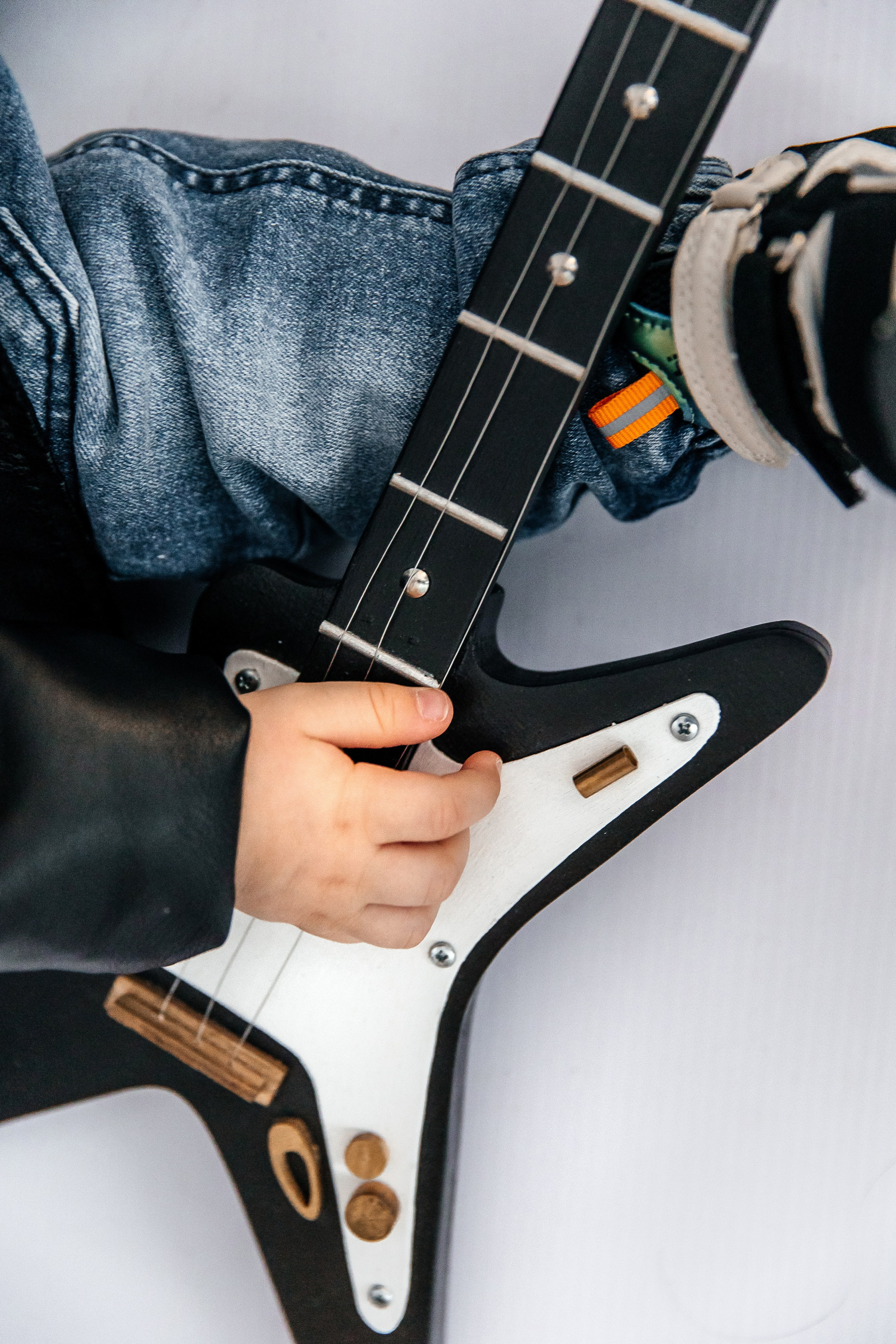 Гитара. Детский фотограф, выпускные альбомы в Нижнем Новгороде Бодягина Мария