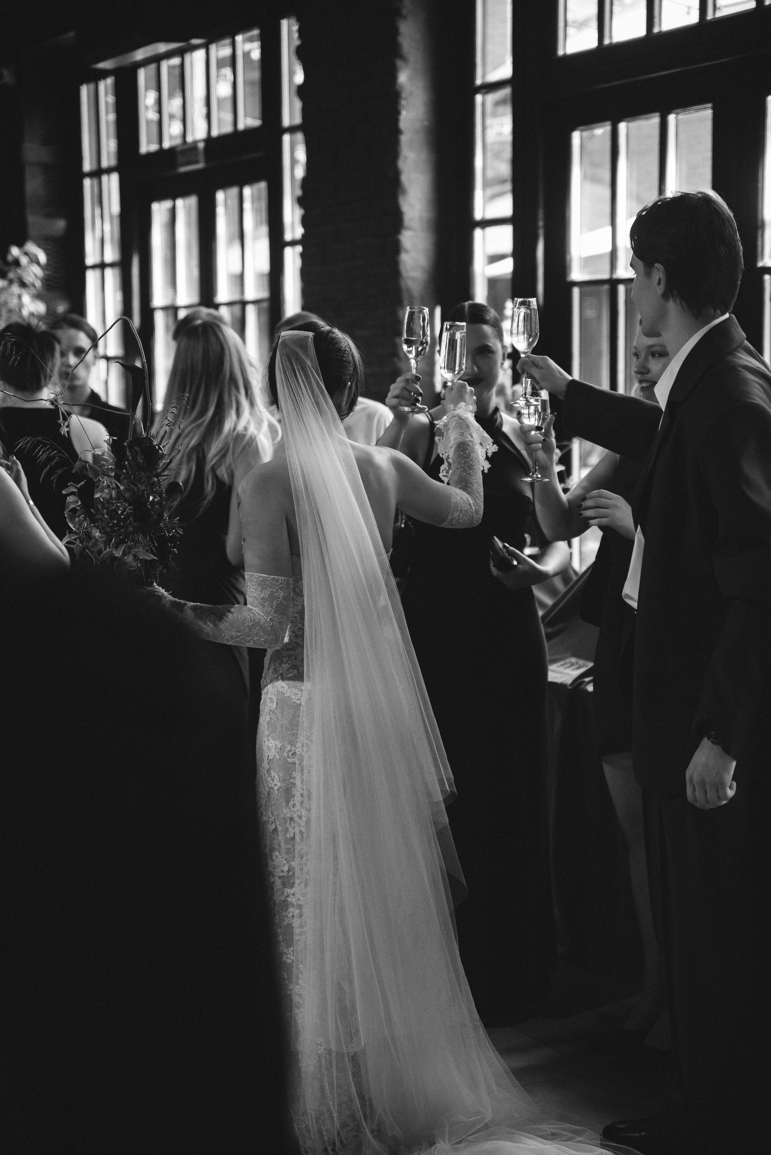 Влад & Мила (банкет). Свадебный, семейный, женский фотограф в Москве, Мытищах, Королёве Ксения Узилле