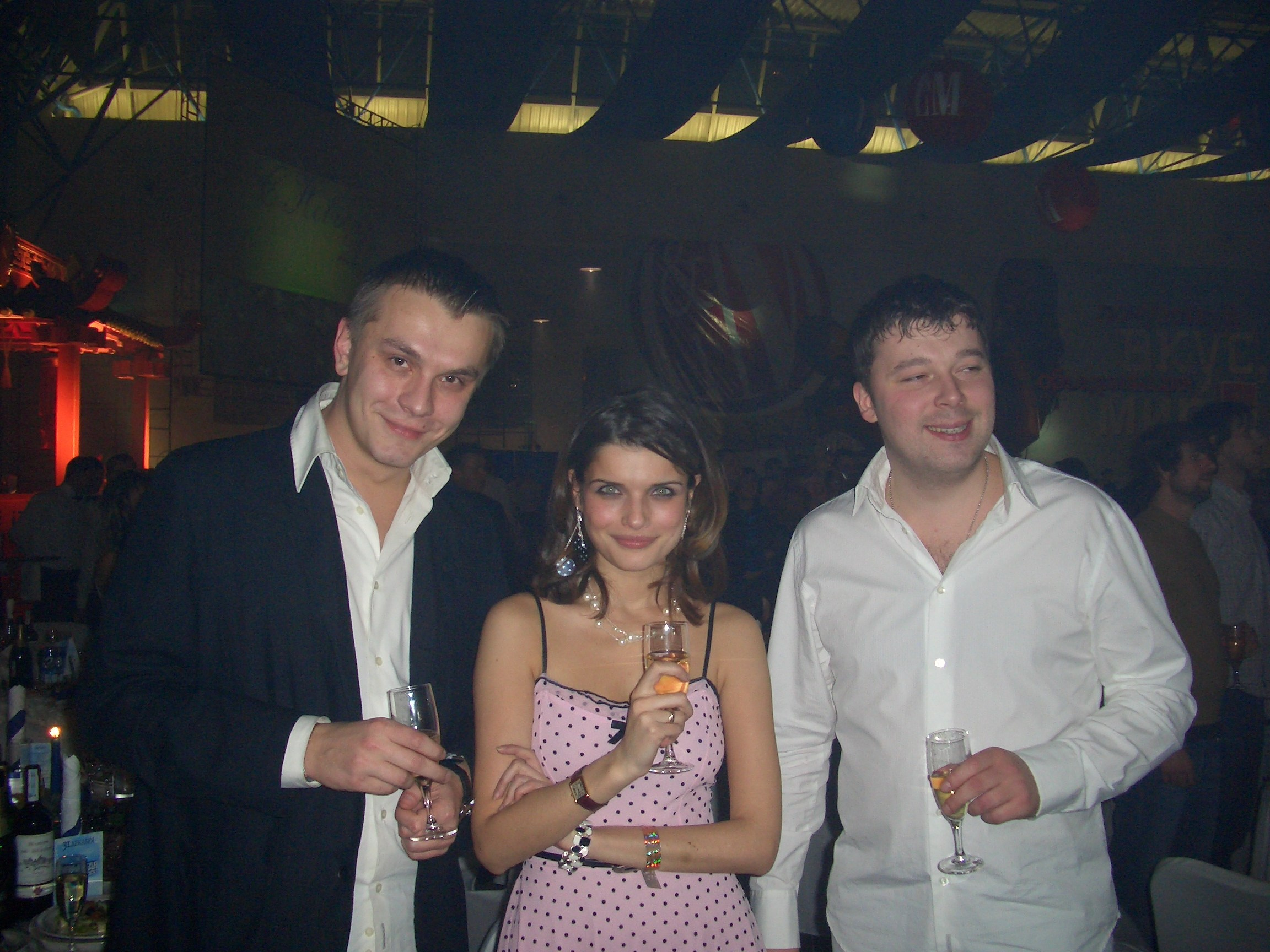 НГ 2004. Заставка