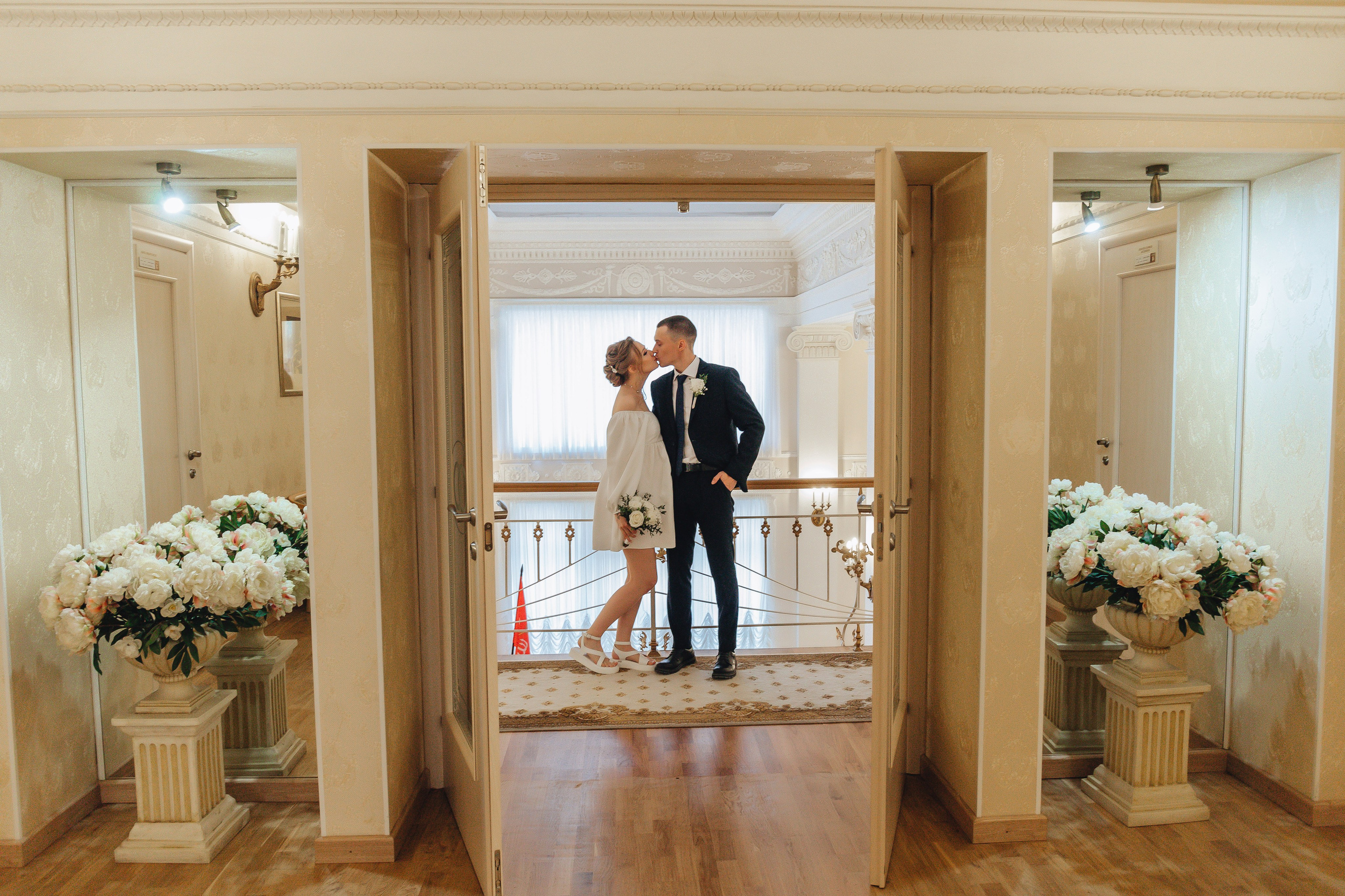 Тимур & Катя. ЗАГС Адмиралтейского района. Свадебный и семейный фотограф Пушкин Царское Село СПБ Питер Санкт-Петербург и Рязань Ольга Козлова