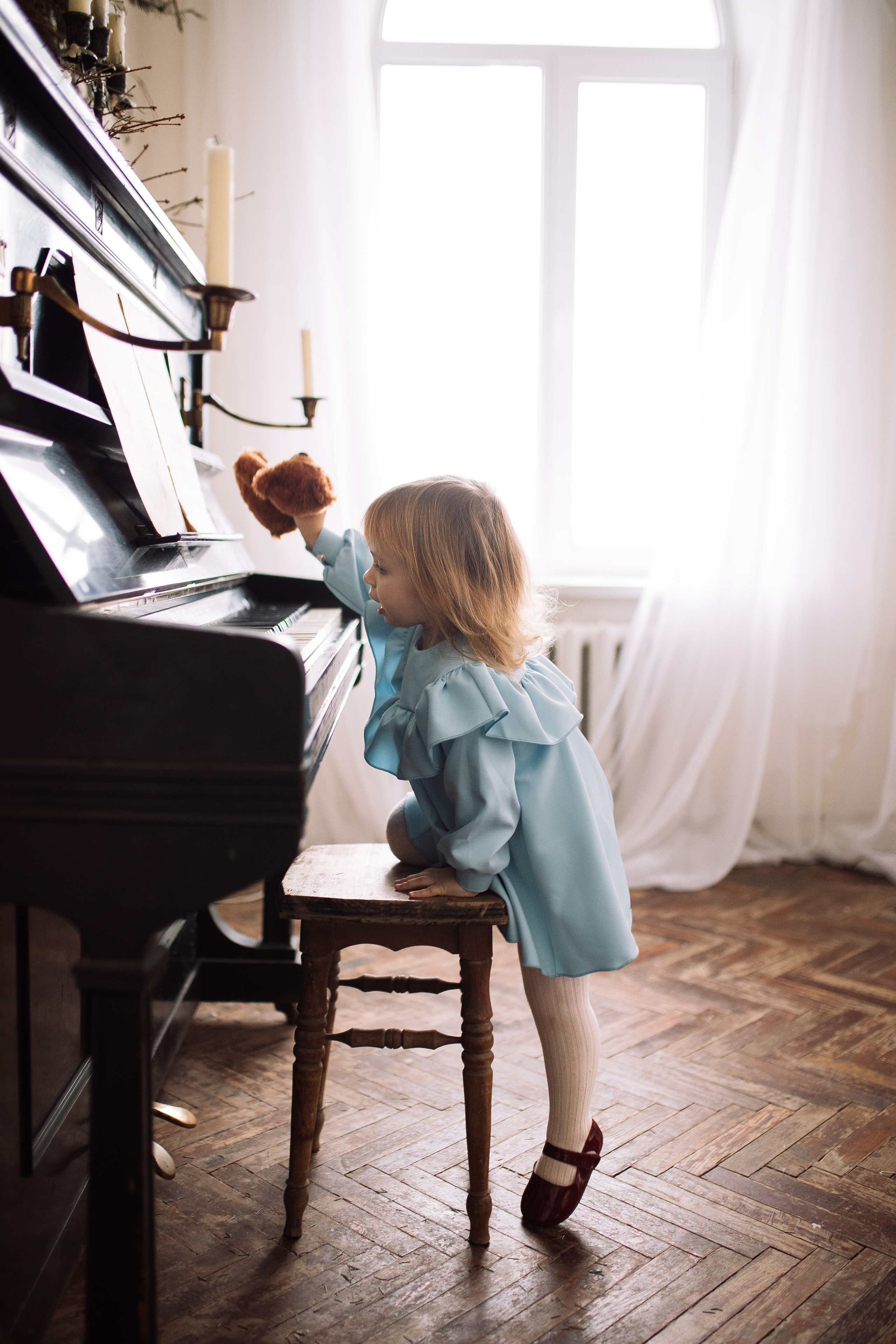 Семейная фотосессия в студии/дома