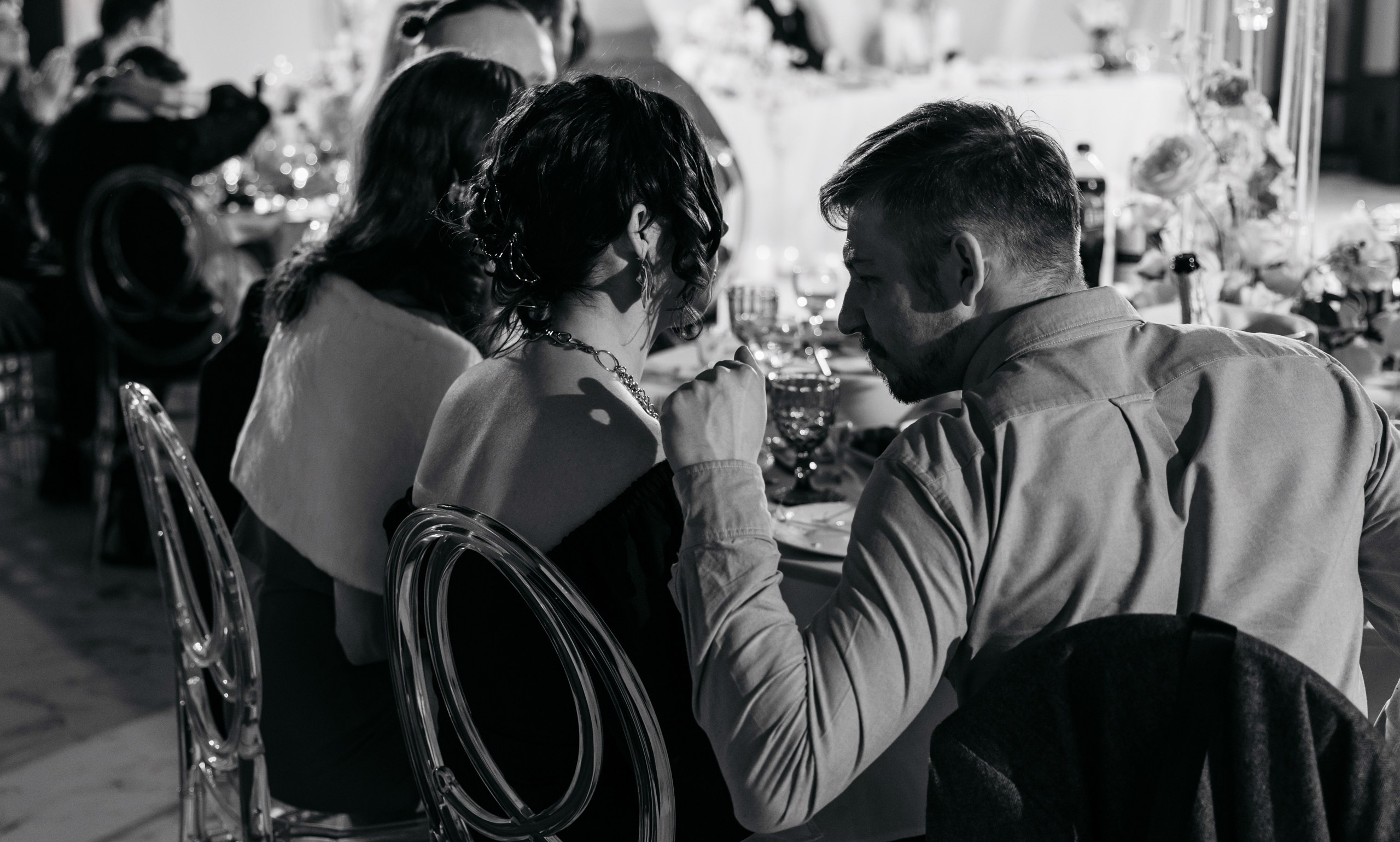 Свадебная фотосессия банкета. Свадебный и Семейный Фотограф в Гатчине и Санкт-Петербурге Виктория