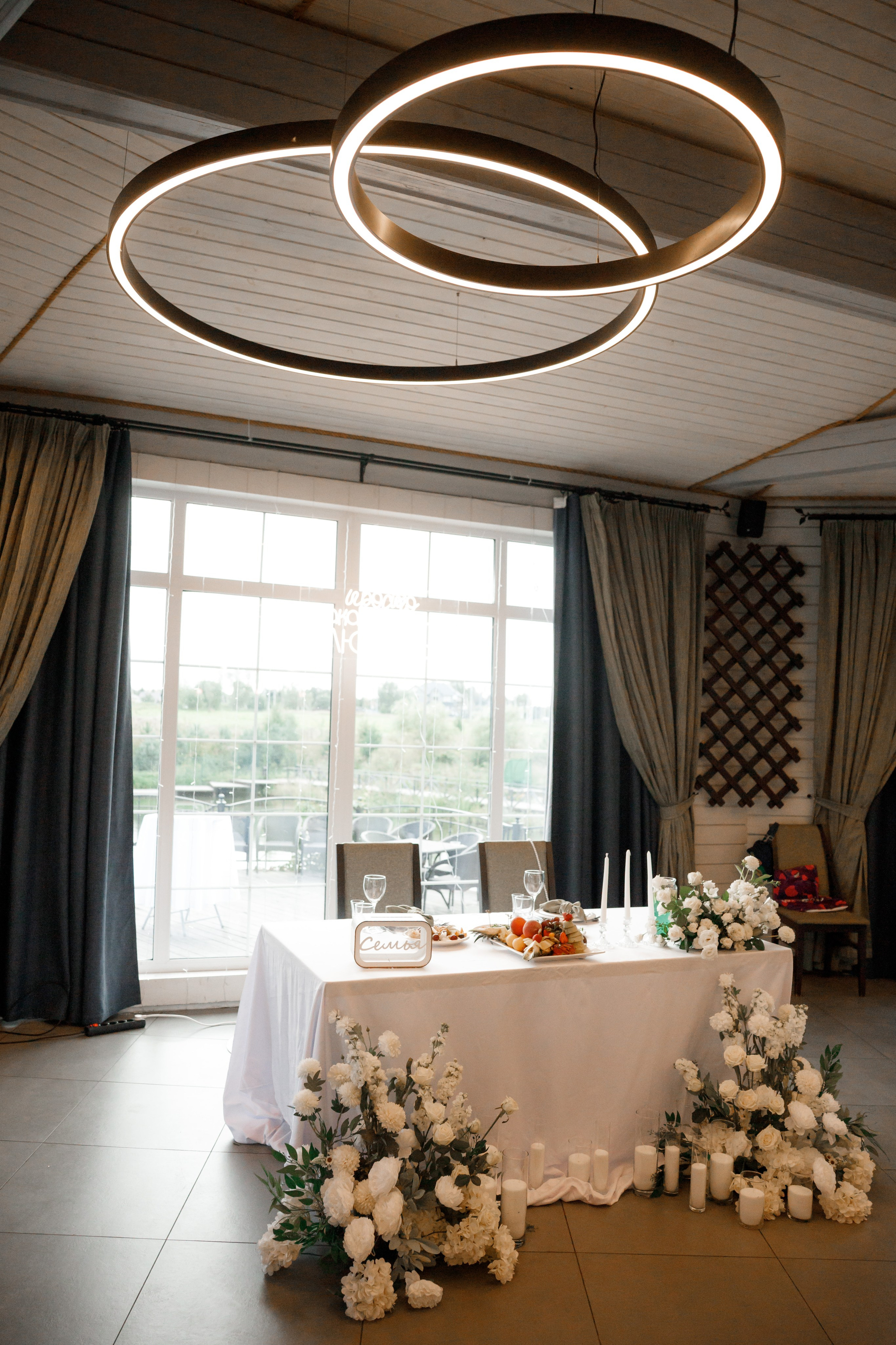 Регистрация в отеле Fish Point, ЗАГС Бутово, прогулка в Остафьево. Свадебный и репортажный фотограф (Москва, Королев и другие)