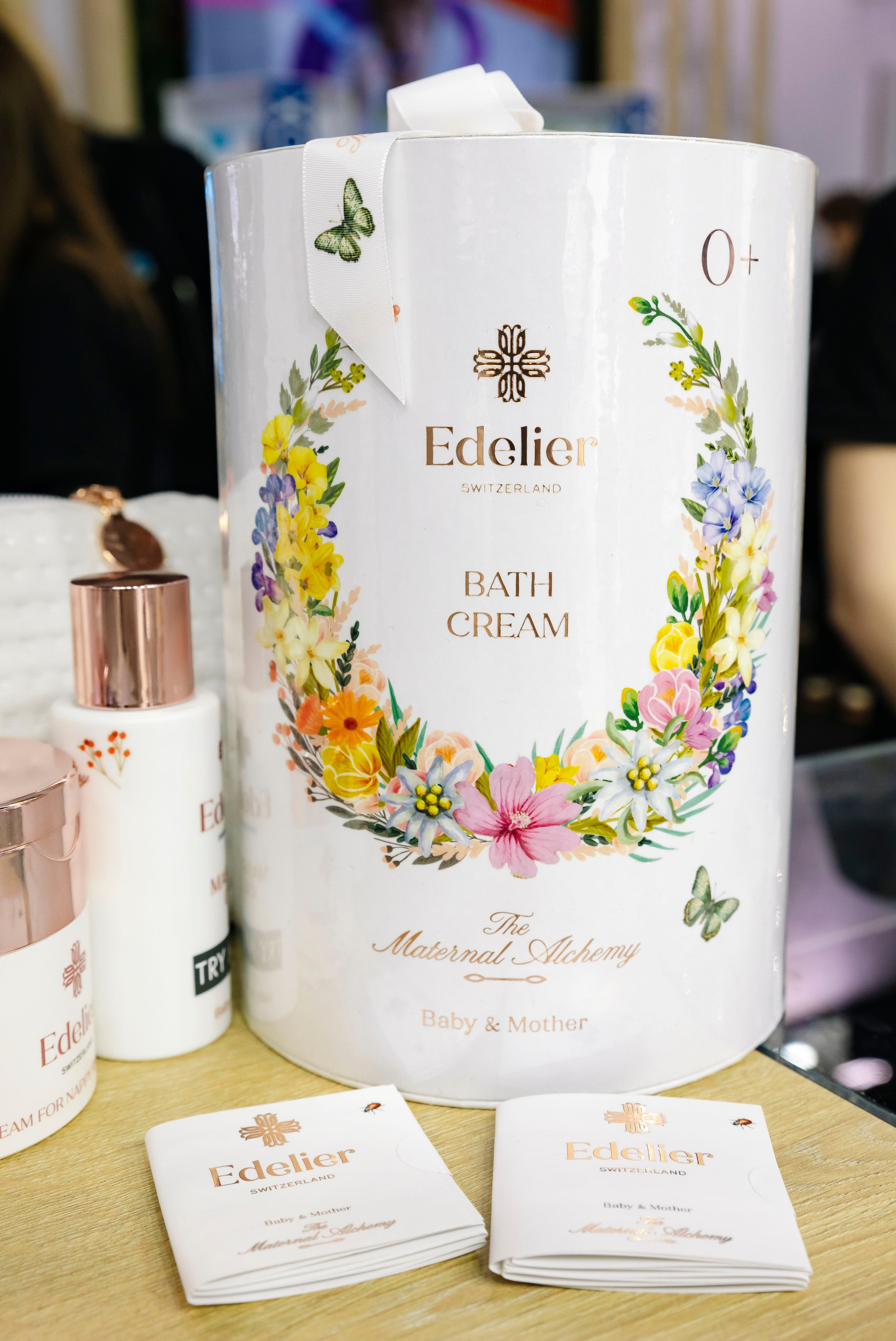 Стоматологическая выставка Dental Salon 2026. Профессиональный фотограф в Москве | Заказать фотосессию и съемку